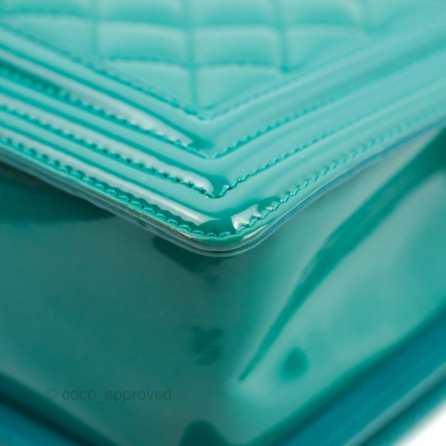Chanel Quilted New Medium Boy Turquoise Patent Silver Hardware
