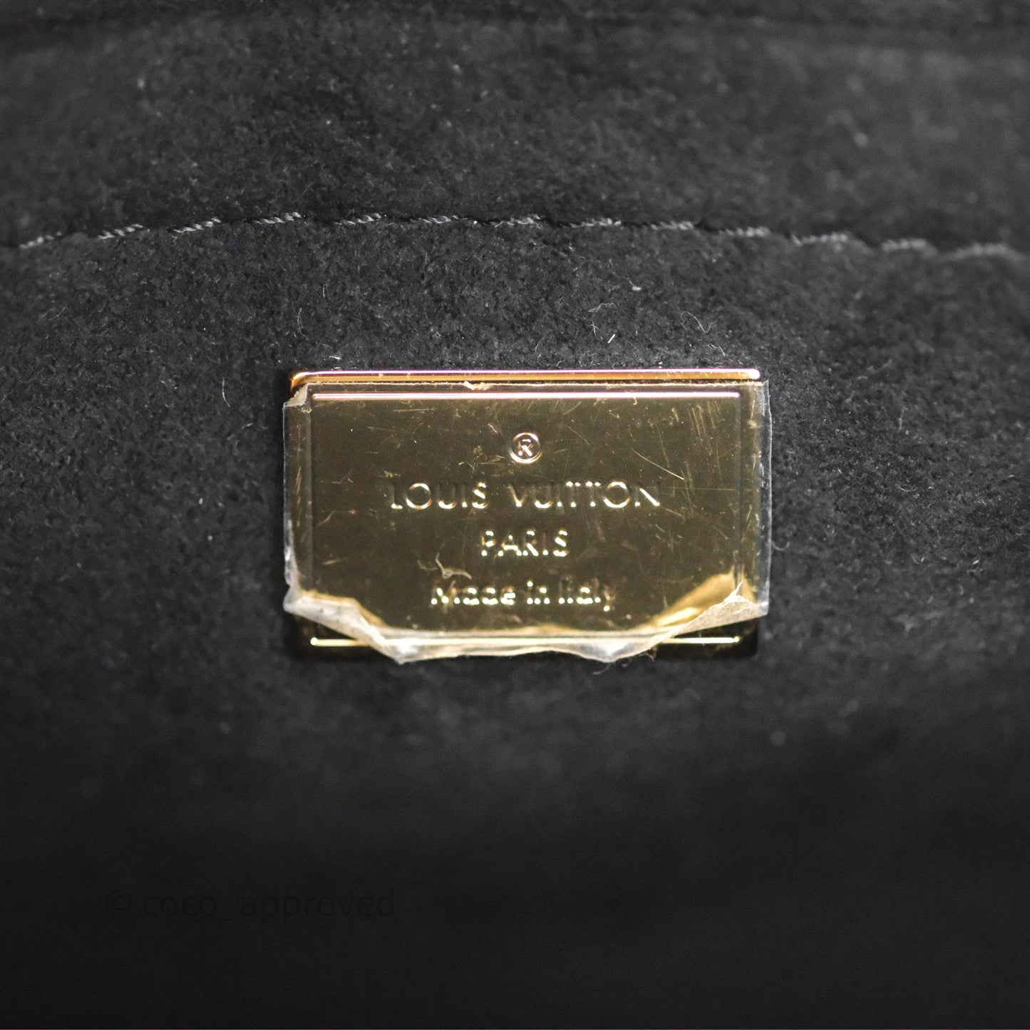 Louis Vuitton Spring Street Vernis Epi Monogram Black
