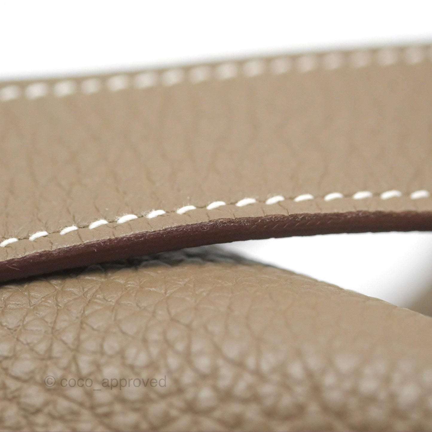Hermès Lindy 26 Etoupe Clemence Gold Hardware