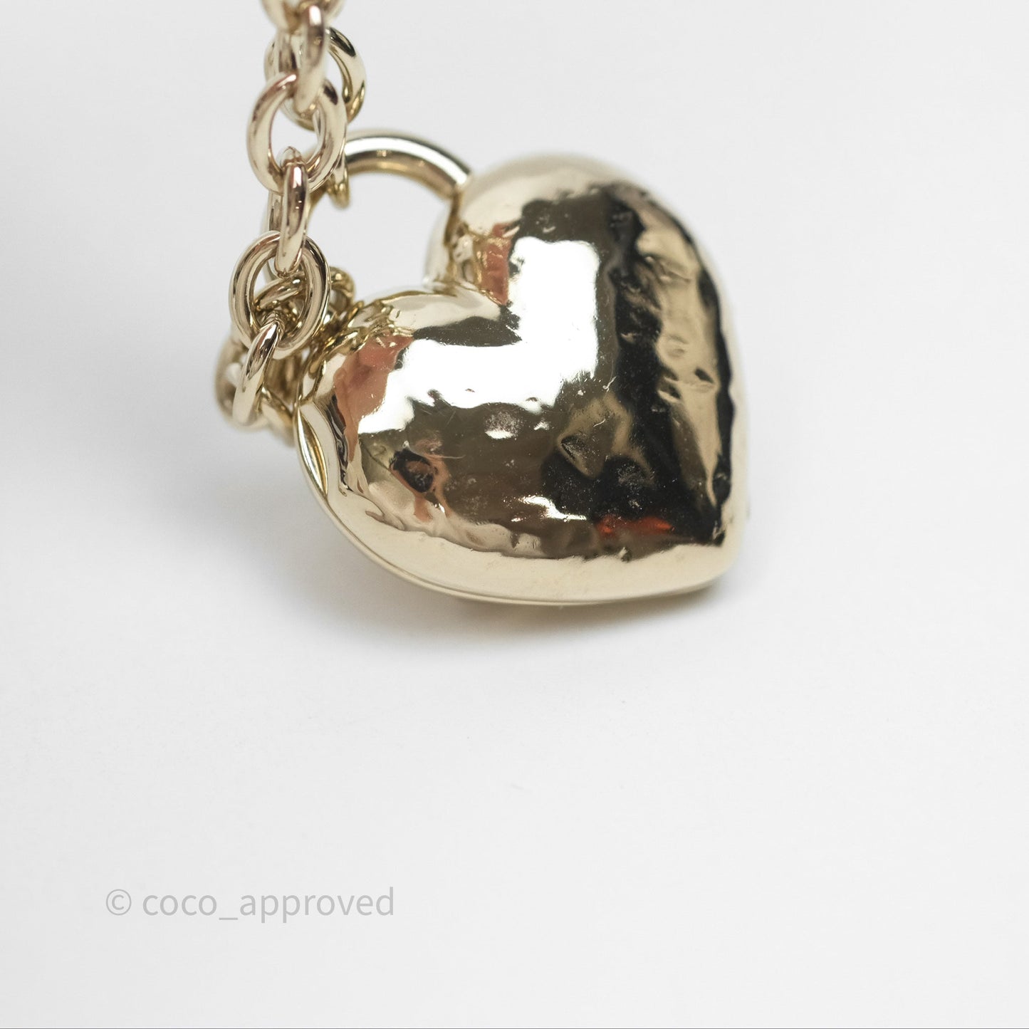 Chanel Heart CC Necklace Gold Tone 22B