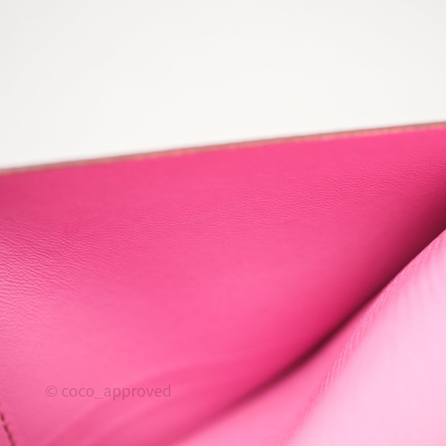 Hermès Kelly Wallet Bubblegum Epsom Palladium Hardware