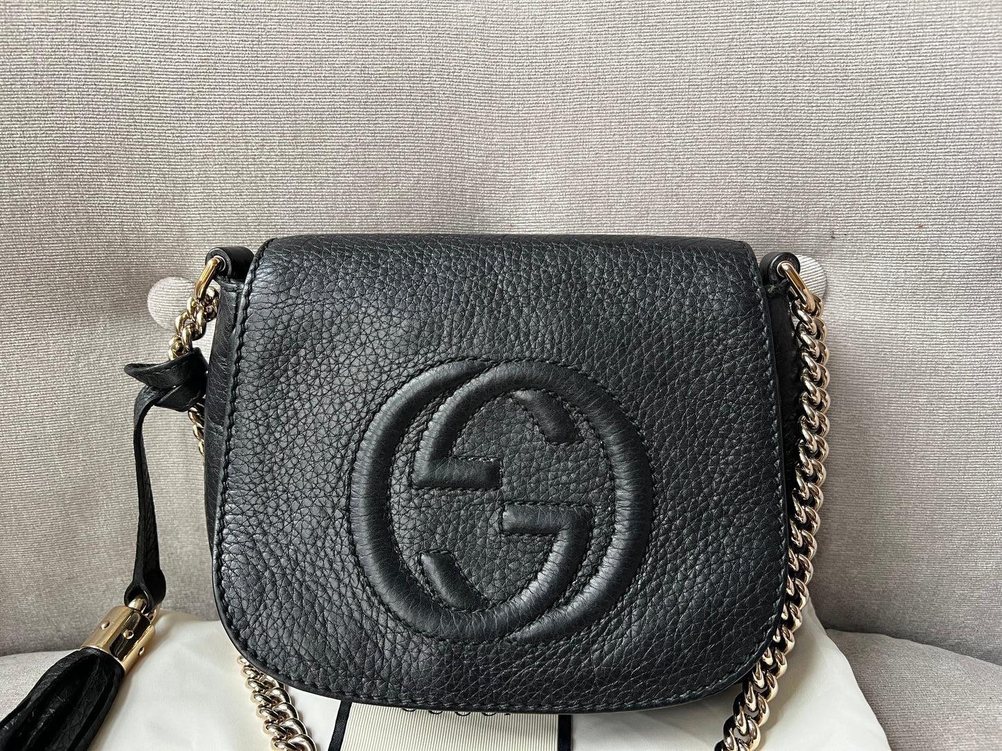 Luxury Gucci Trending 2025 Black Mini Soho Chain Crossbody Flap Bag