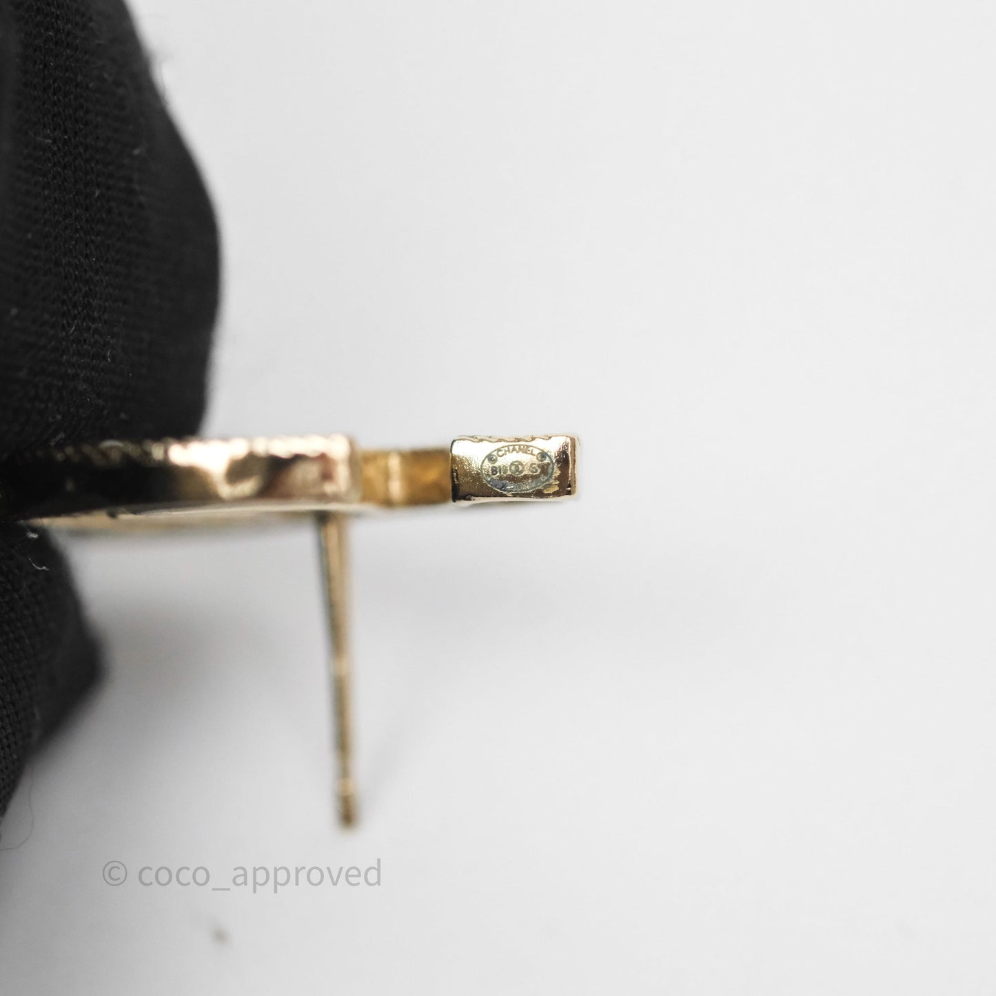 Chanel CC Crystals Pearl Earrings Gold Tone 19S