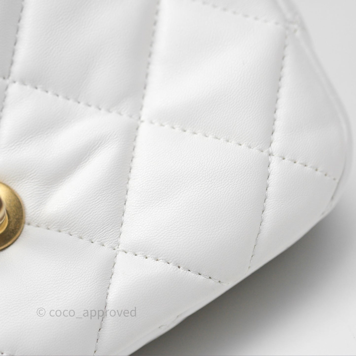 Chanel Small Flap Bag White Lambskin Aged Gold and Lacquered Metal 22S