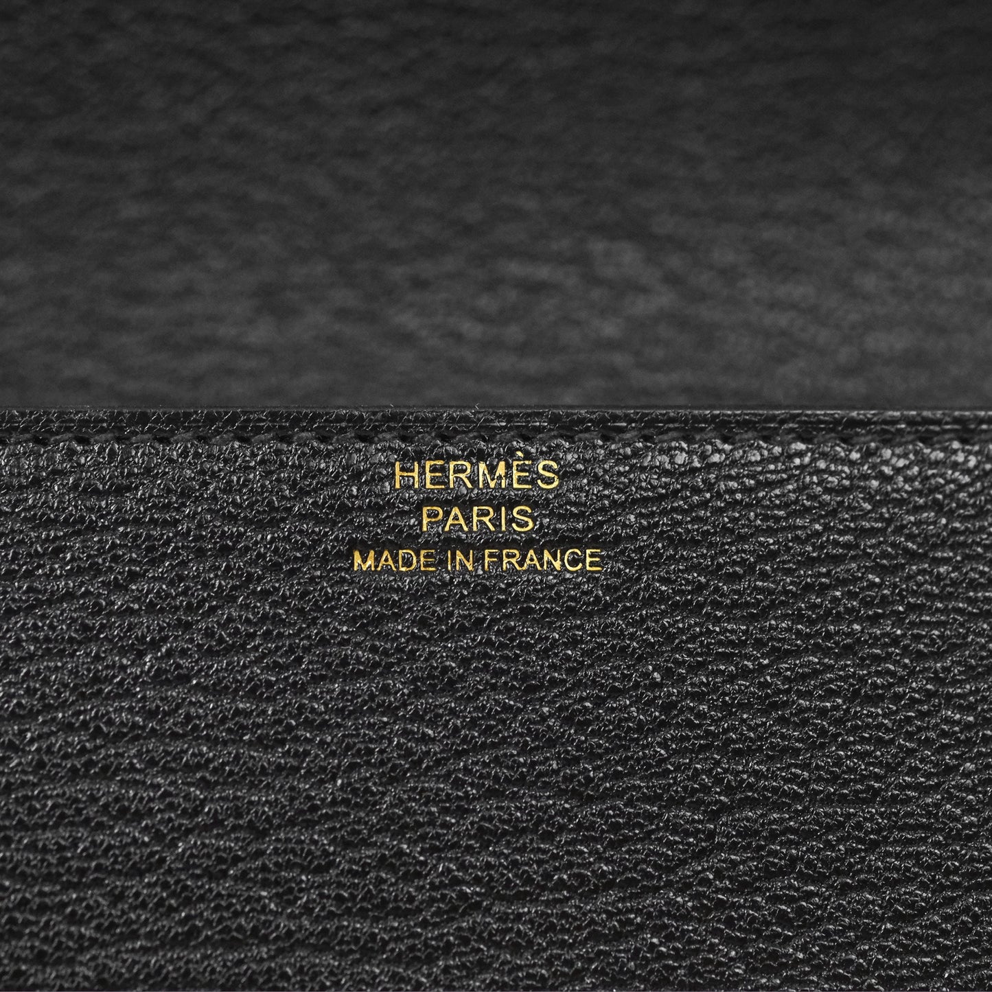 Hermès Roulis Slim Wallet Noir Gold Hardware