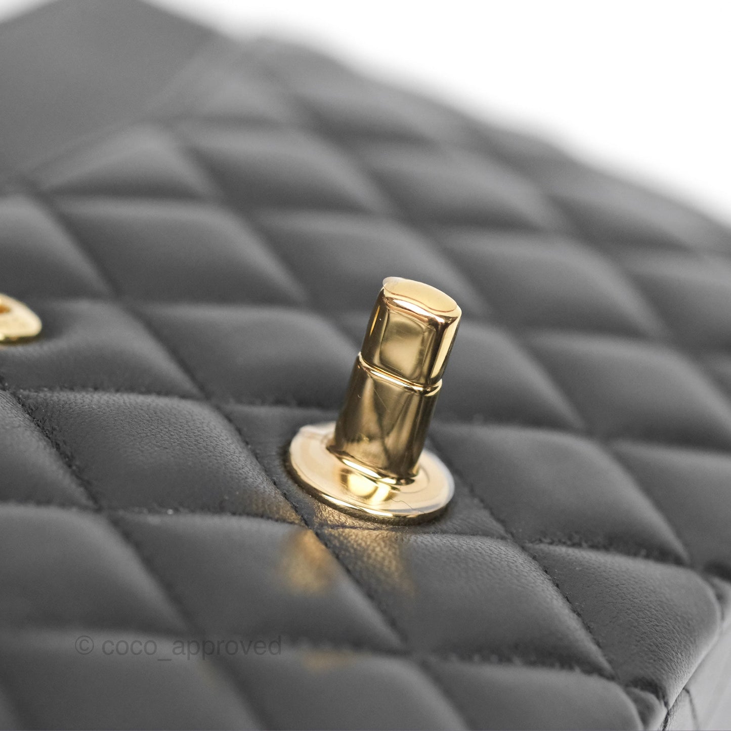 Chanel Classic M/L Medium Flap Quilted Black Lambskin Gold Hardware