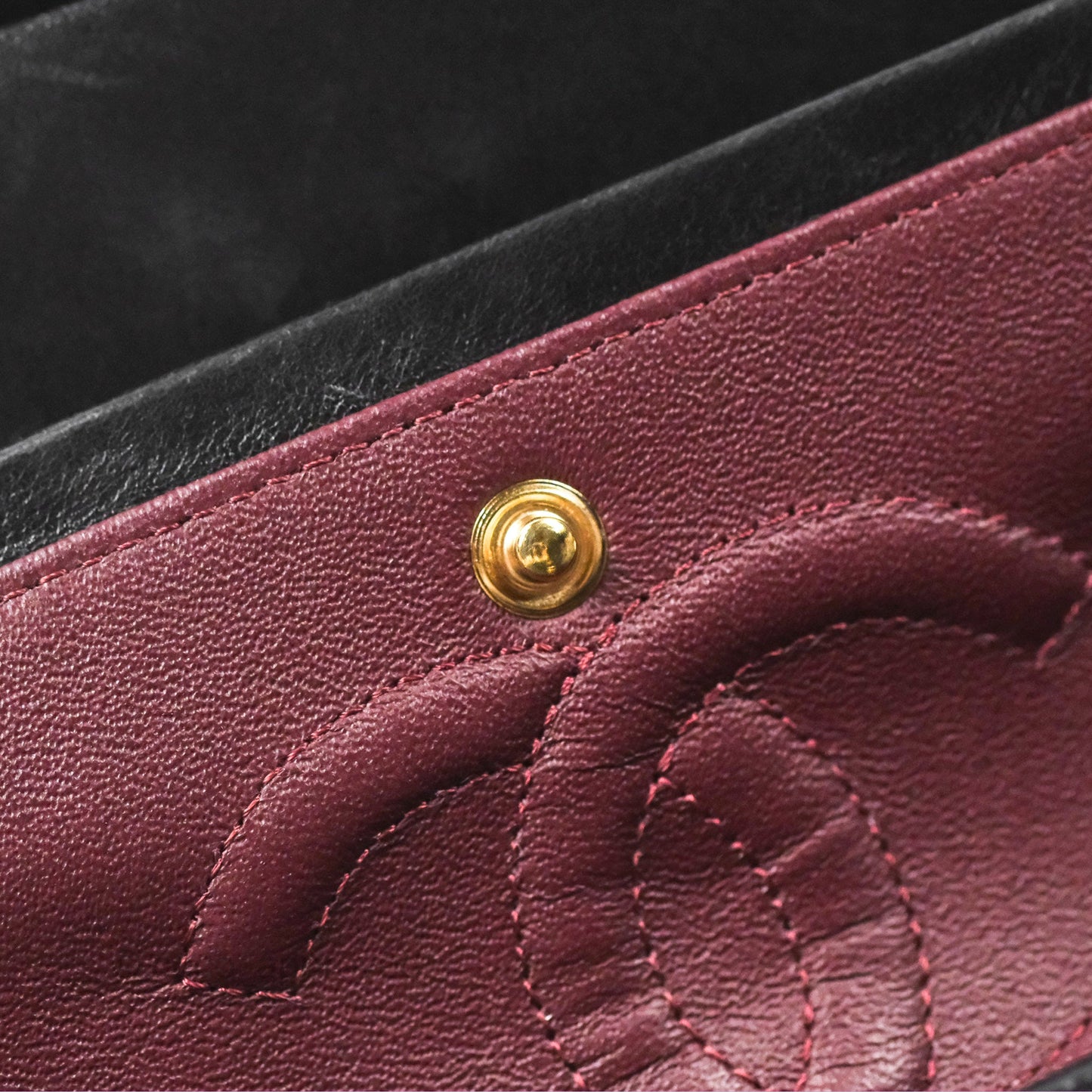 Chanel Classic M/L Medium Flap Quilted Black Lambskin Gold Hardware