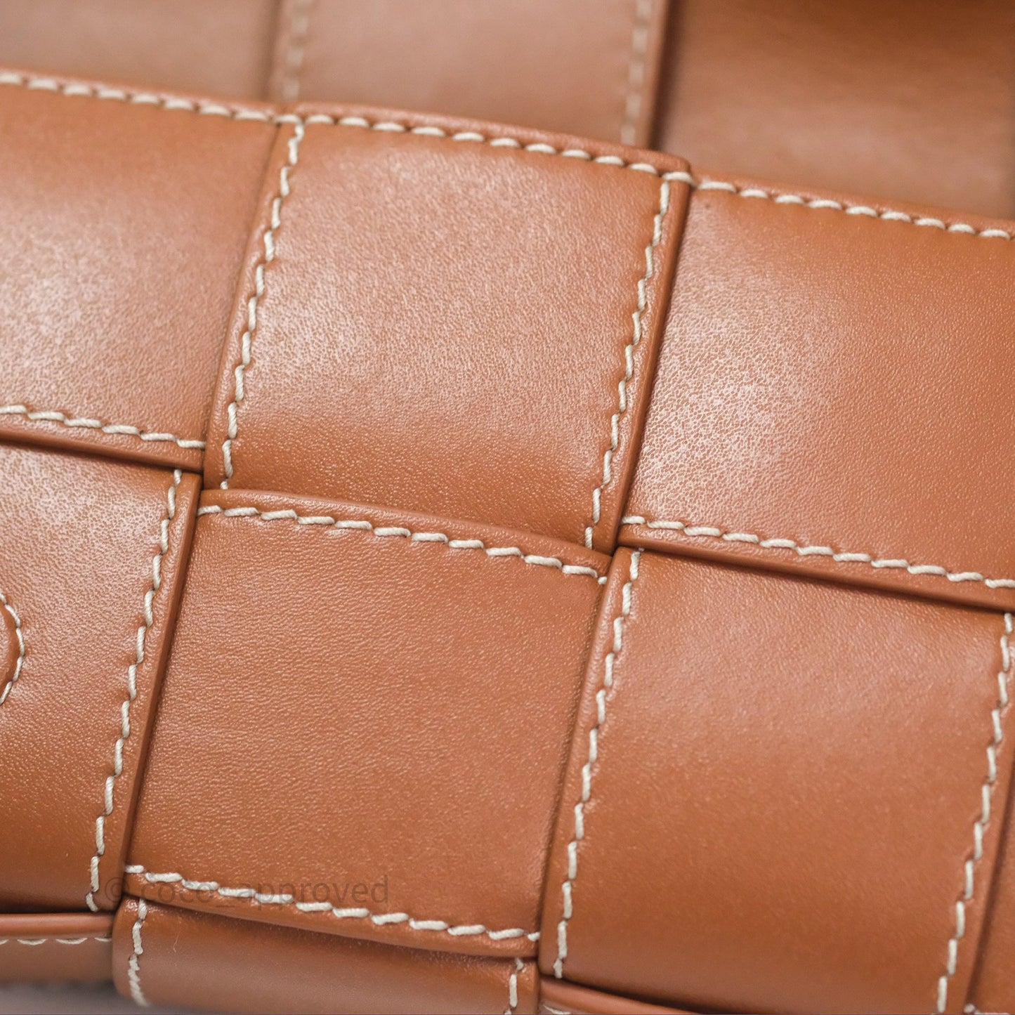 Bottega Veneta Cassette Belt Bag Intreccio Calfskin Wood/ Natural