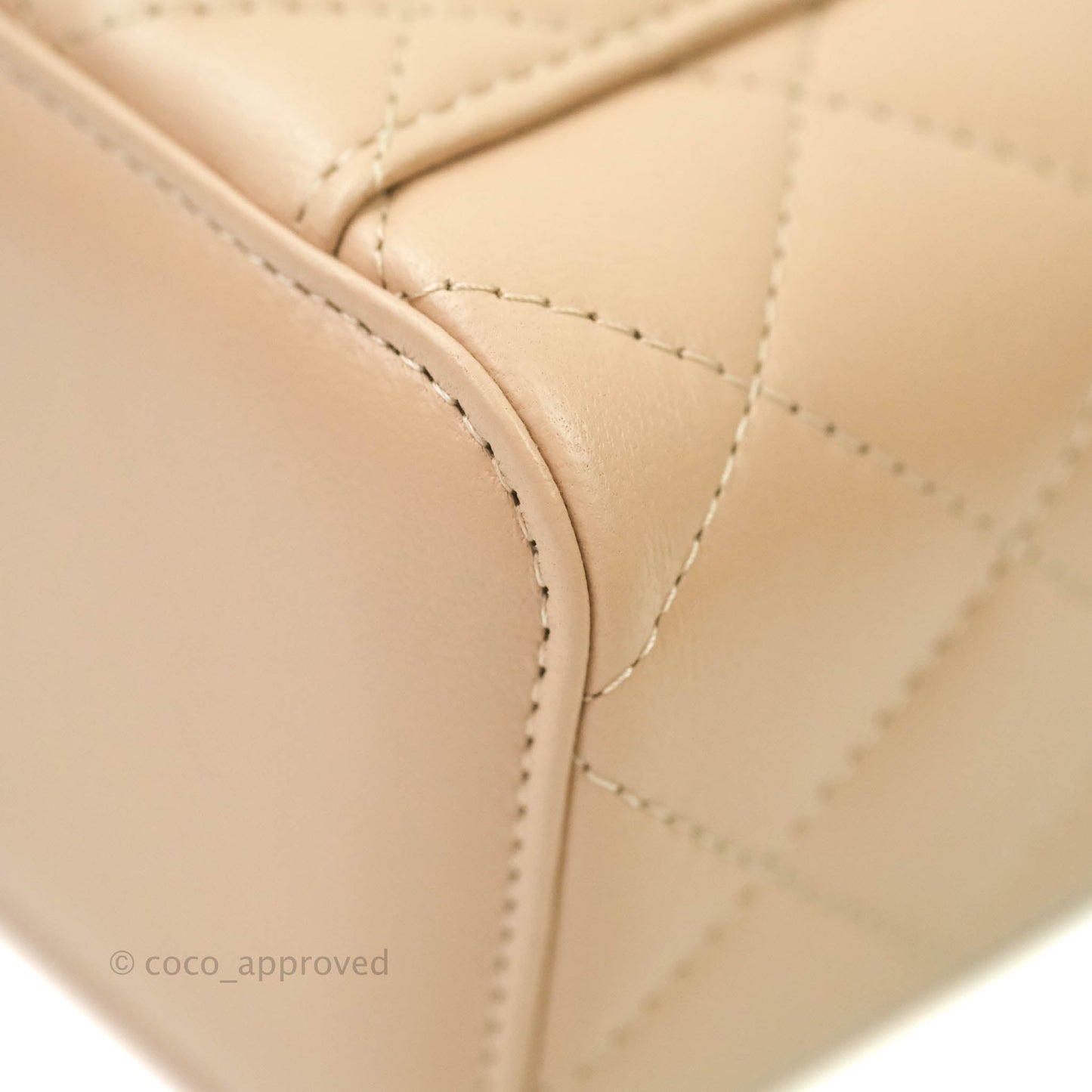 Chanel Small Quilted Vanity With Chain Beige Lambskin Aged Gold Hardware