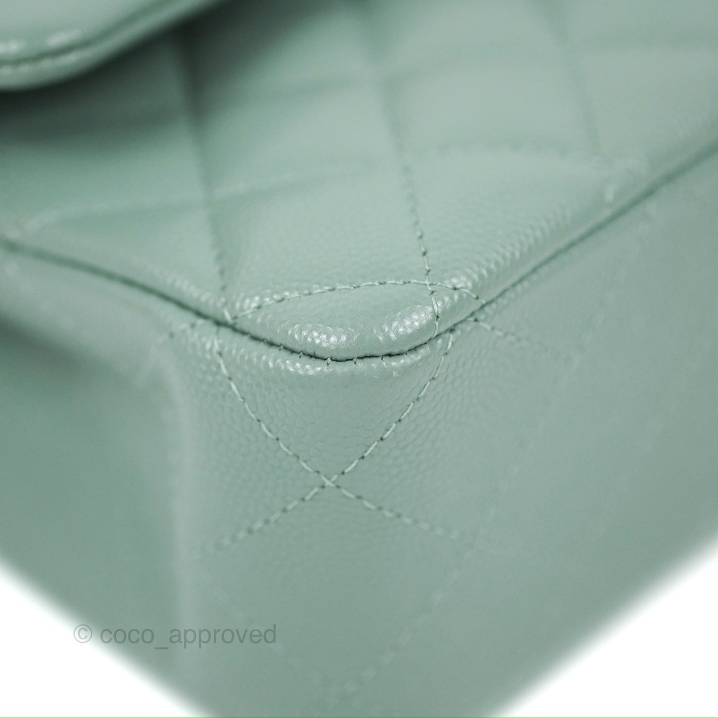 Chanel Classic M/L Medium Flap Quilted Tiffany Green Caviar Gold Hardware