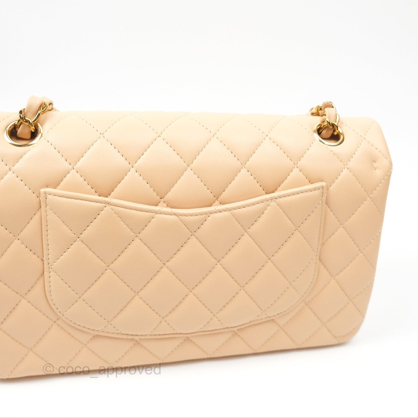 Chanel Classic M/L Medium Flap Quilted Beige Lambskin Gold Hardware