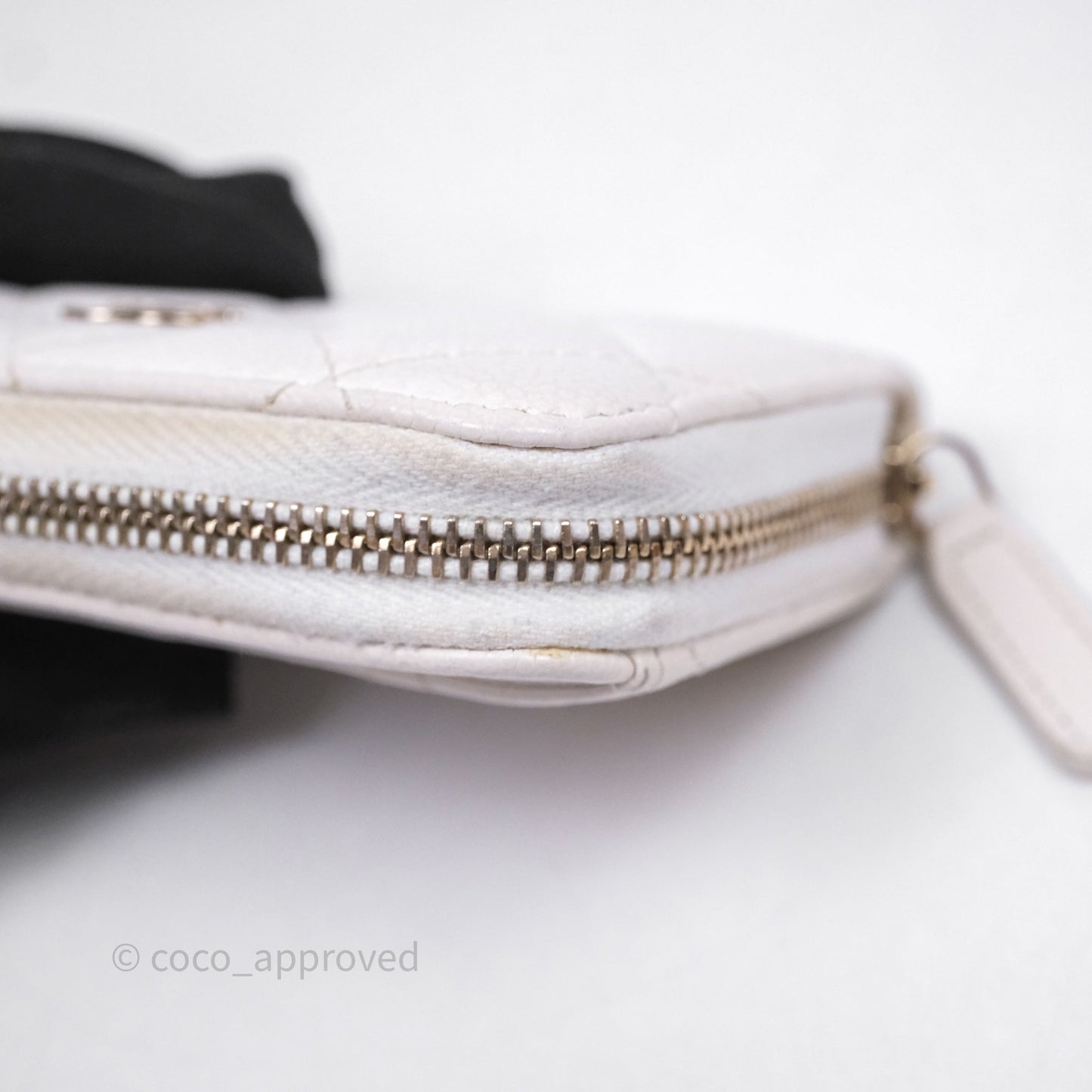 Chanel Classic Zipped Coin Purse White Caviar Gold Hardware