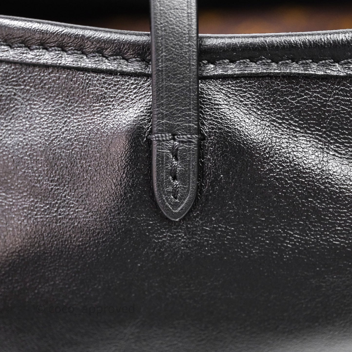 Louis Vuitton CarryAll Vibe MM Black