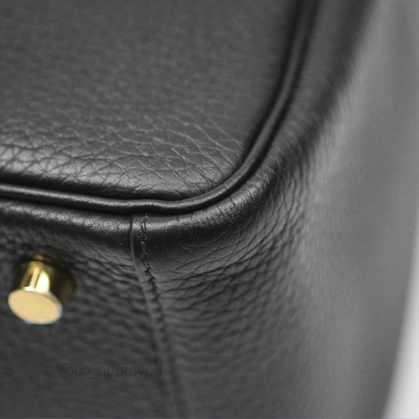 Hermès Lindy 26 Black Noir 89 Clemence Gold Hardware