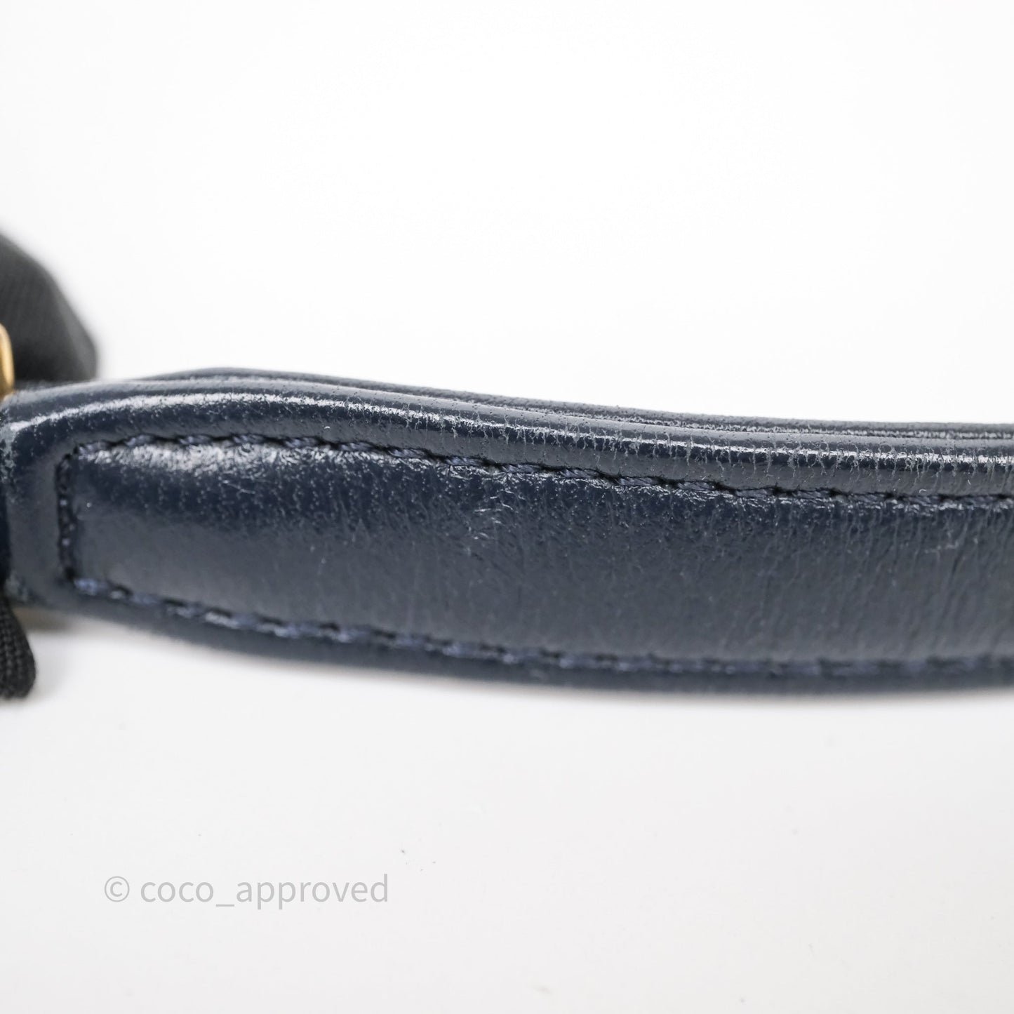 Chanel Quilted Entwined Chain Bag Navy Lambskin Aged Gold Hardware 21P