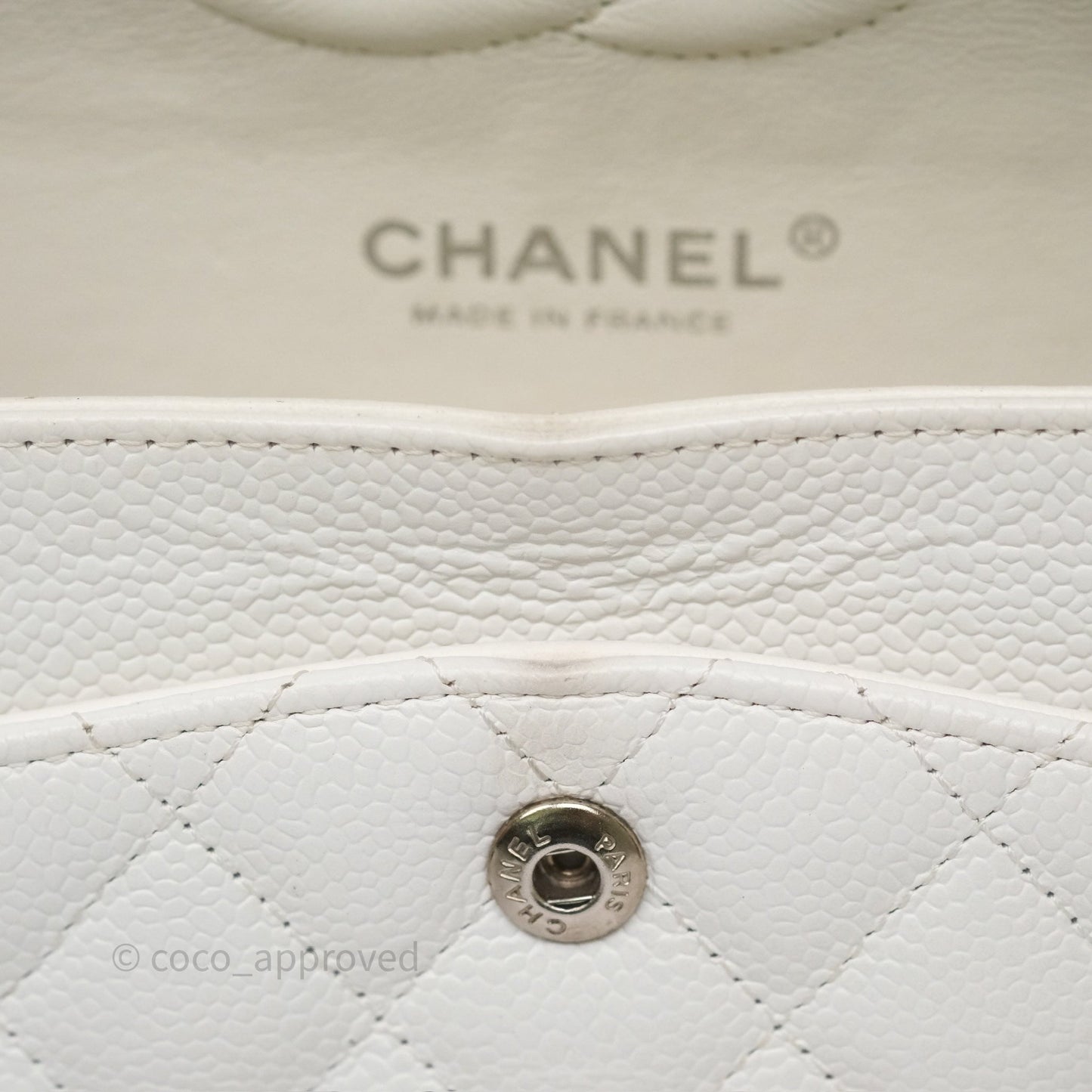 Chanel M/L Medium Classic Flap Quilted White Caviar Silver Hardware