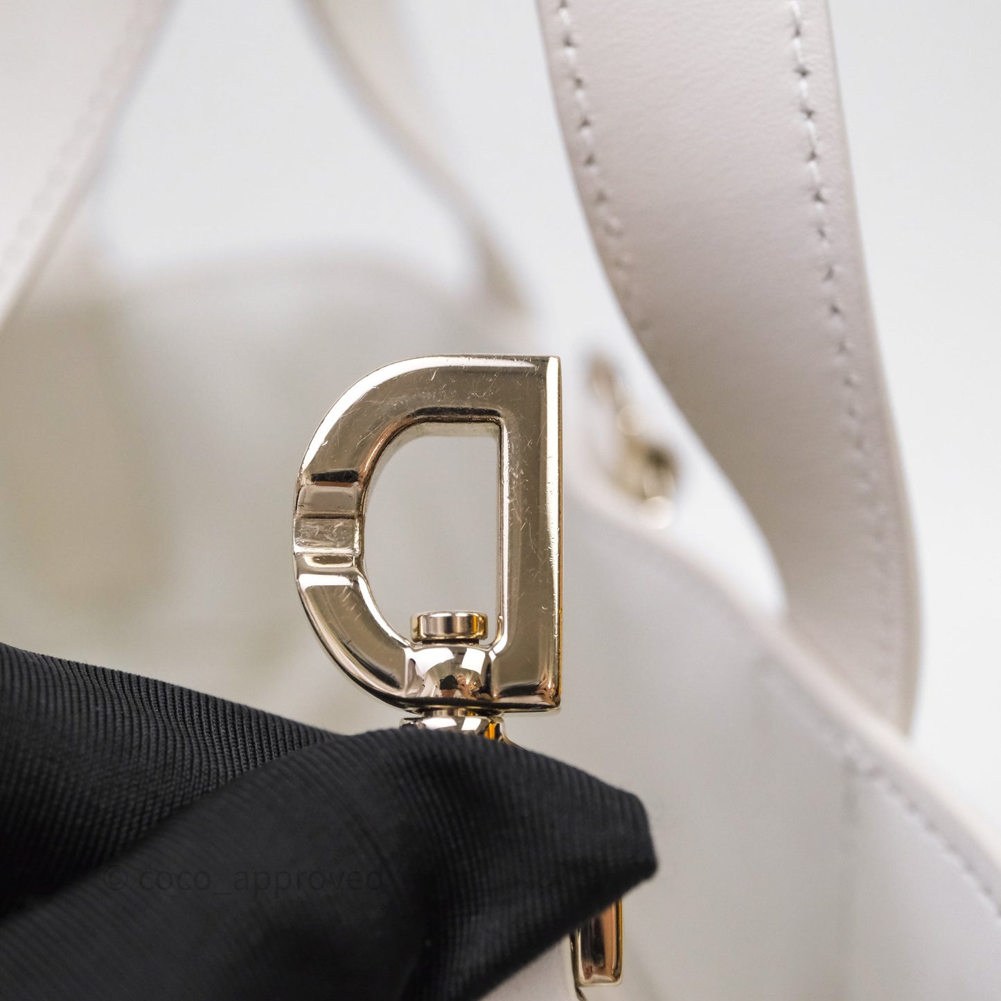 Christian Dior Small Toujours Vertical Tote Bag Latte Macrocannage Calfskin Gold Hardware