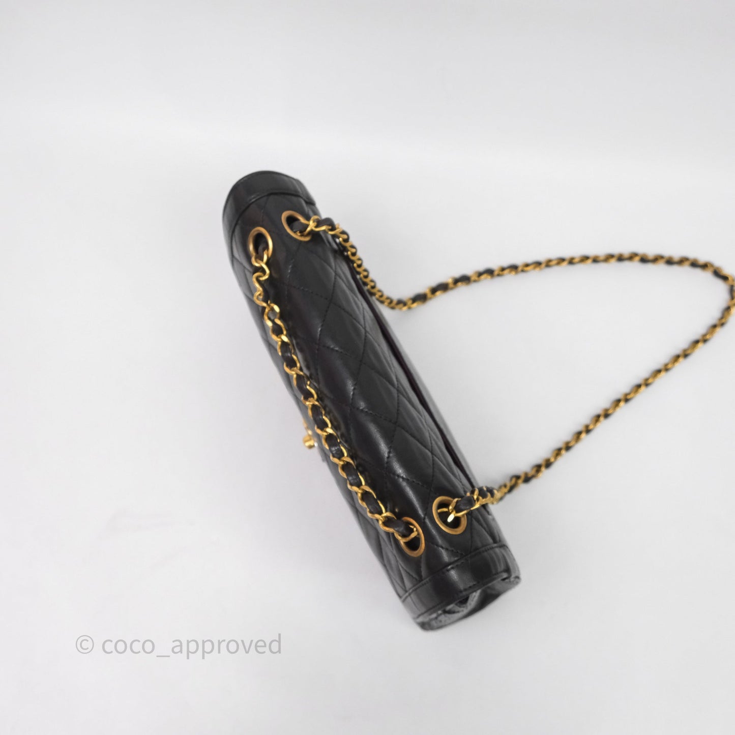 Chanel Quilted Vintage Flap Bag Lambskin Black 24K Gold Hardware