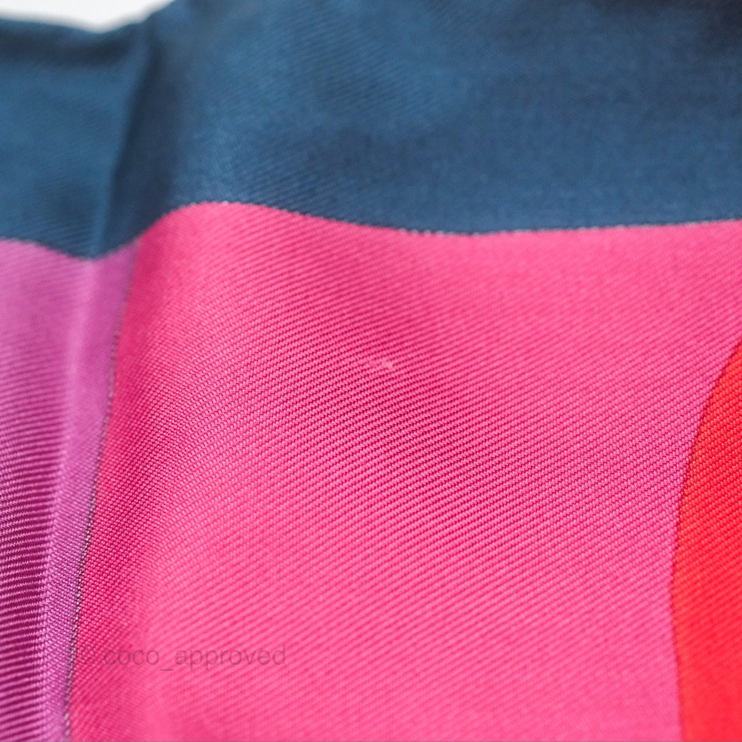 Hermès Etude Pour un Iris Arc-en-Ciel Silk Scarf 90