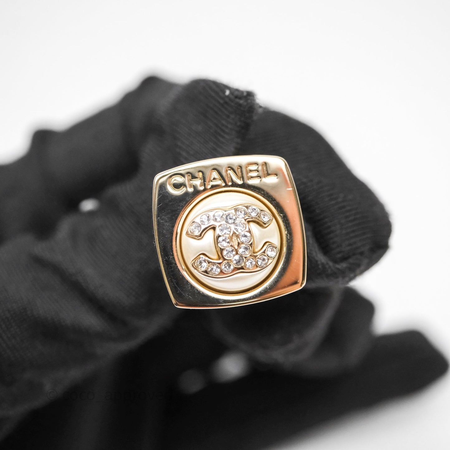 Chanel Crystal CC Pearl Square Earrings Gold Tone 23S