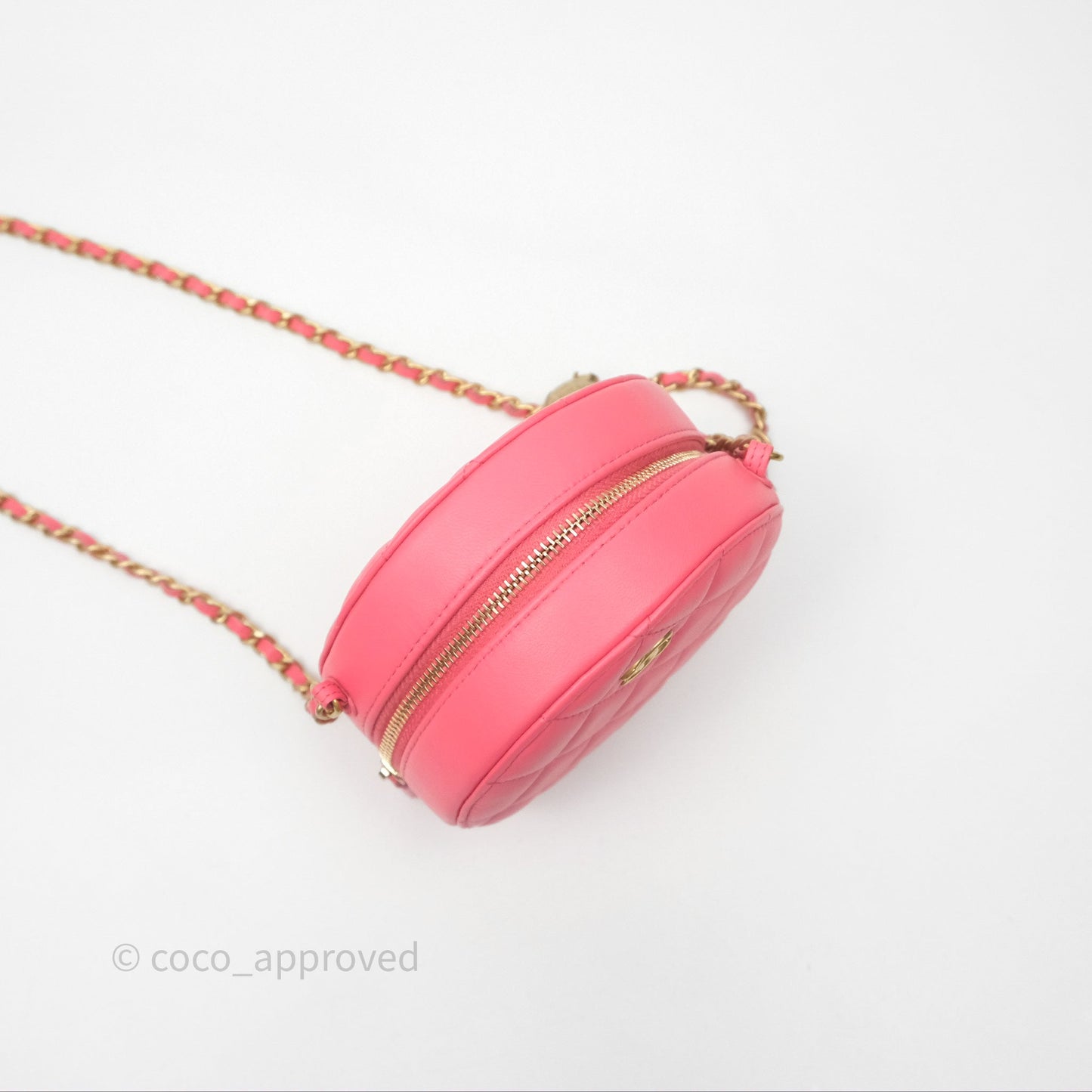 Chanel Quilted Pearl Crush Round Clutch With Chain Pink Lambskin Aged Gold Hardware