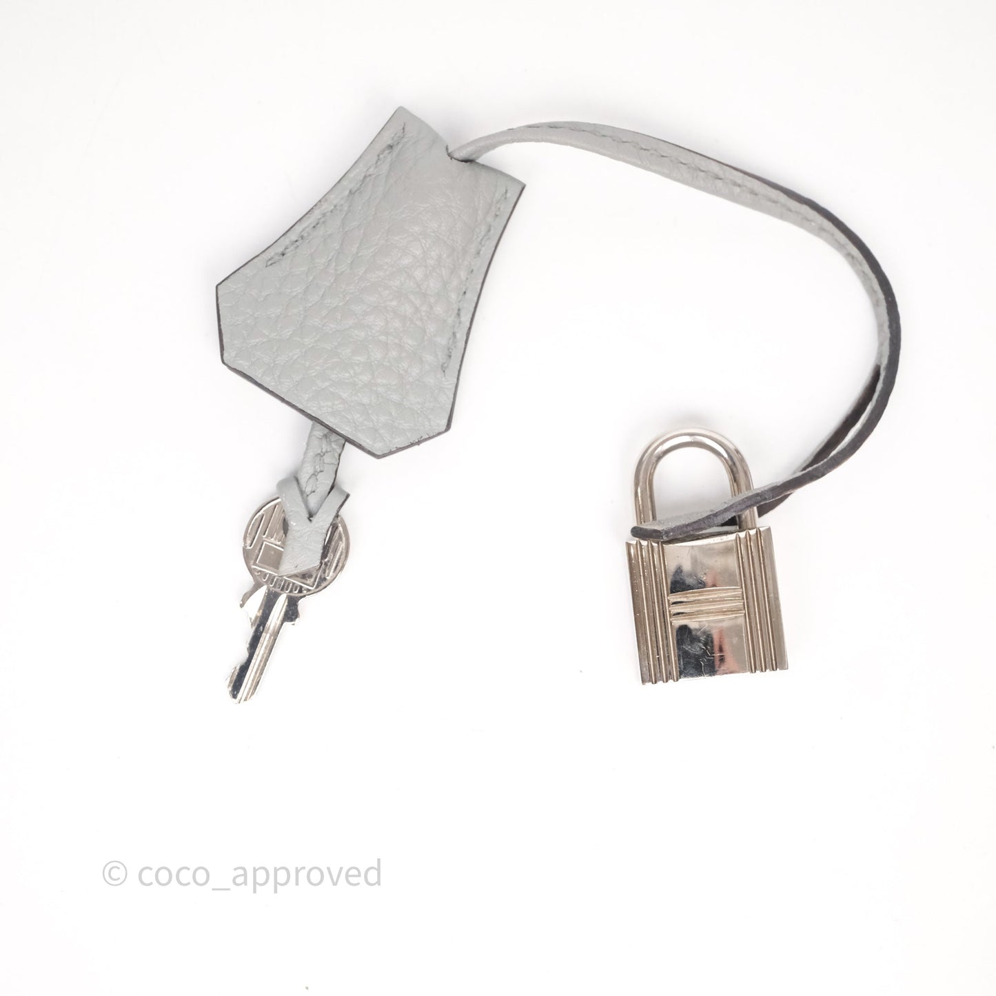 Hermès Kelly 32 Retourne Bleu Glacier 8U Togo Palladium Hardware