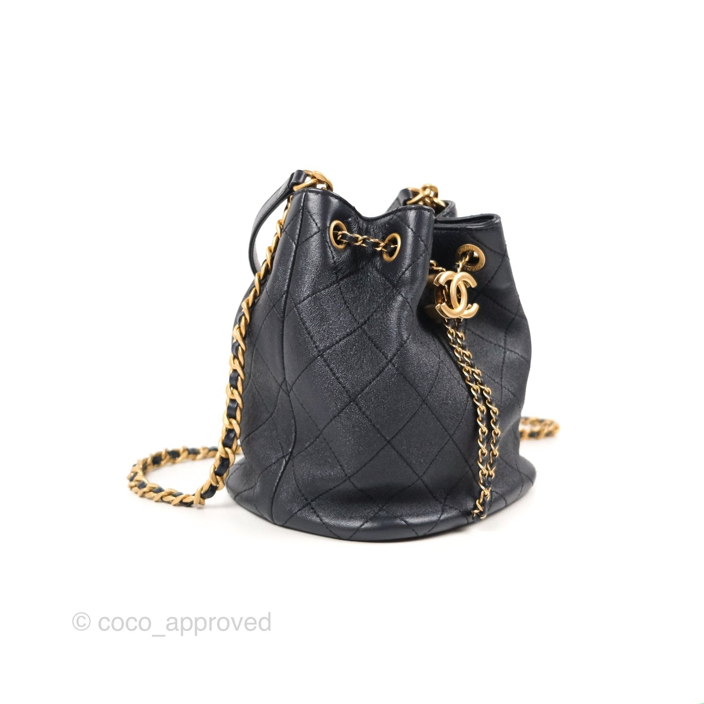 Chanel Quilted Top Handle Drawstring Bucket Bag Iridescent Navy Calfskin Aged Gold Hardware