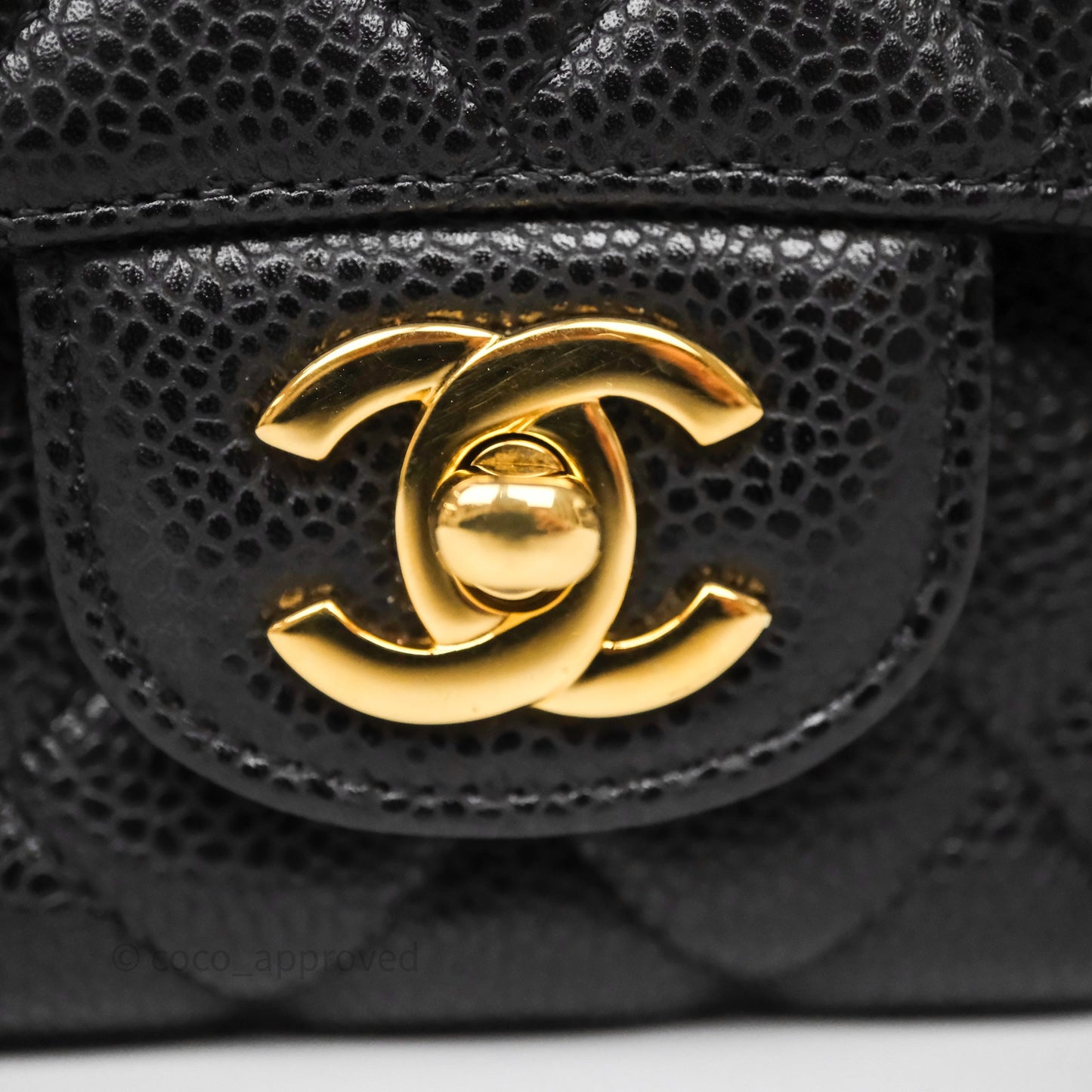 Chanel Classic M/L Medium Flap Quilted Black Caviar Gold Hardware