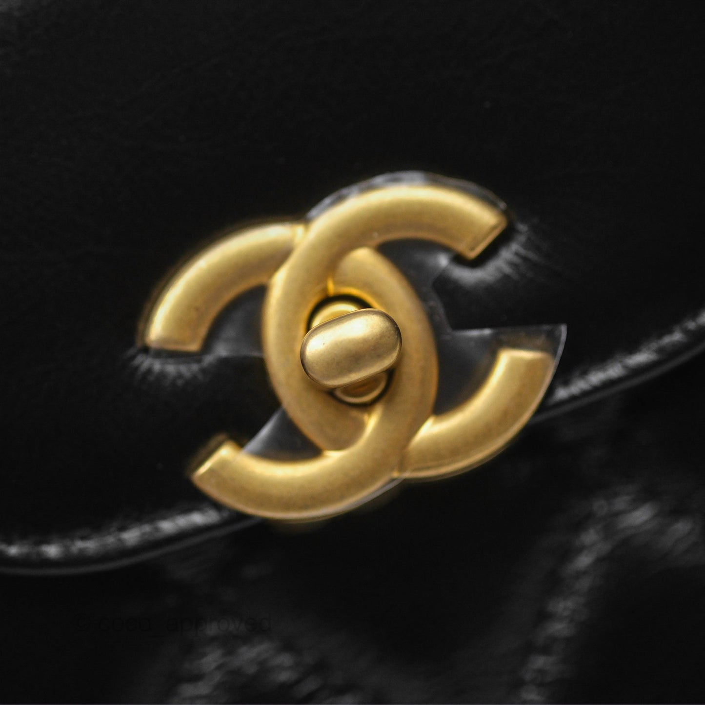 Chanel Kelly Bag Quilted Black Shiny Calfskin Aged Gold Hardware
