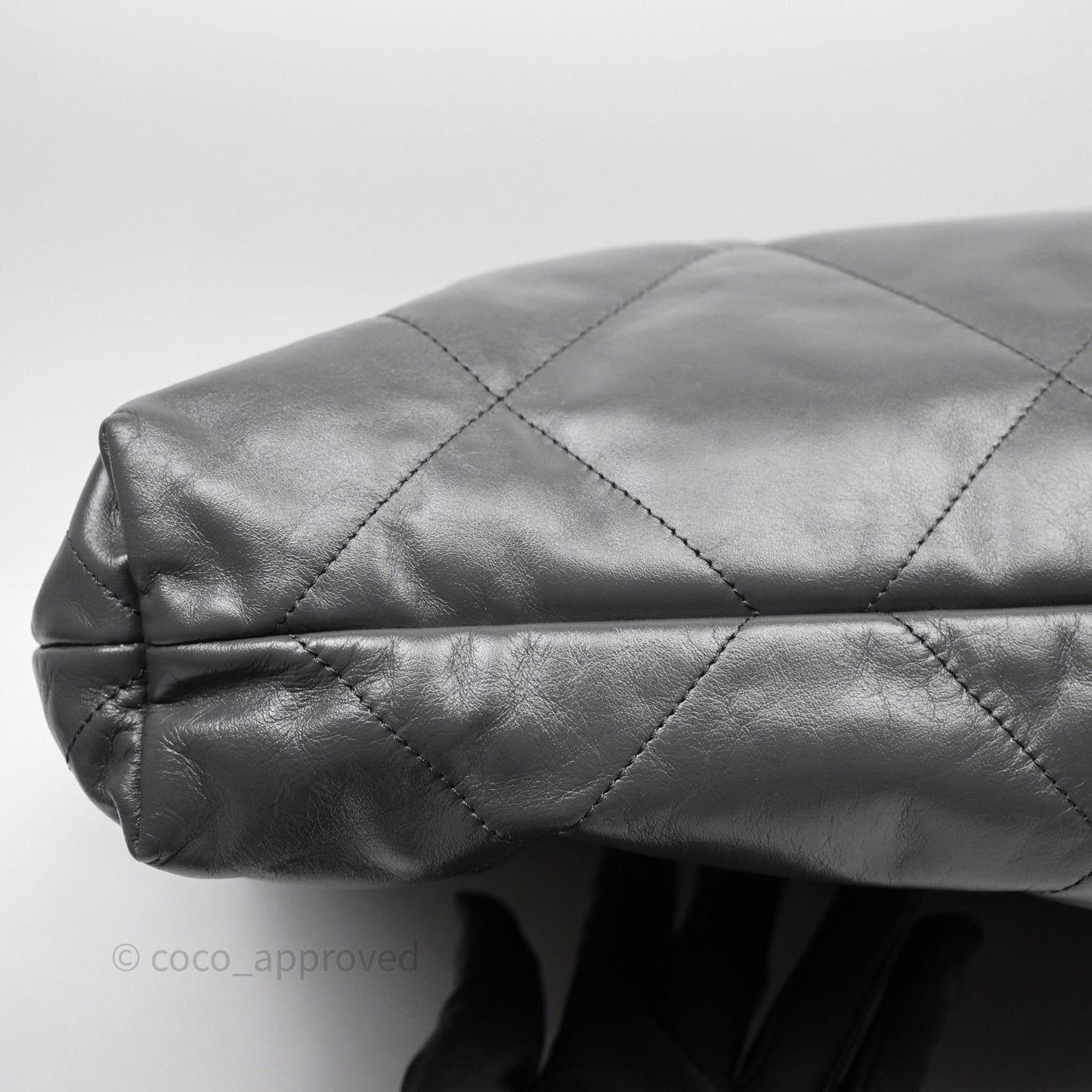 Chanel 22 Bag Medium Dark Grey Calfskin Gold Hardware