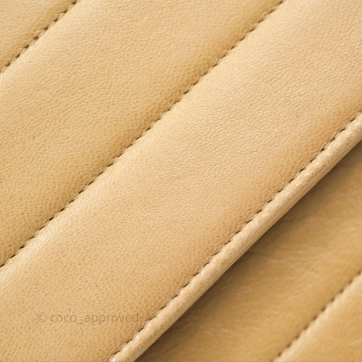 Chanel Vintage Medium Flap Chevron Beige Lambskin 24K Gold Hardware