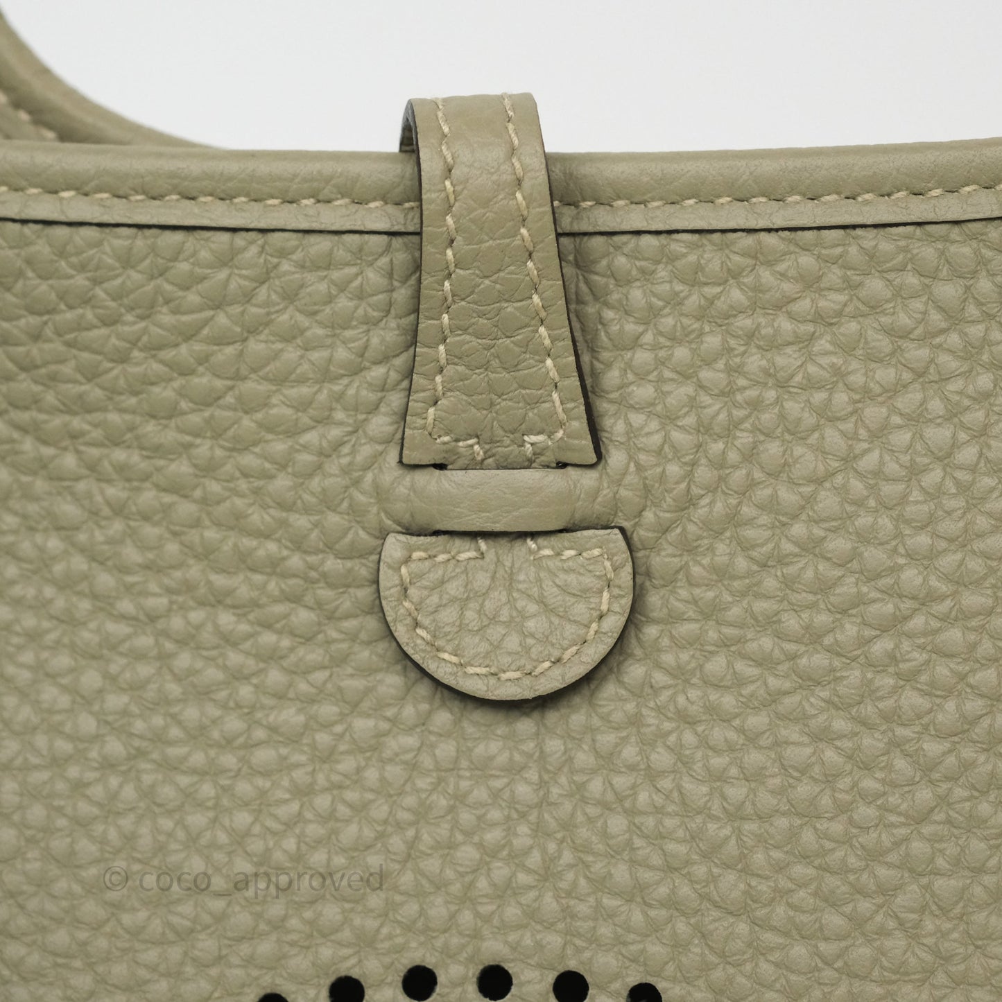 Hermès Mini Evelyne 16 Sauge Q1 Clemence Gold Hardware