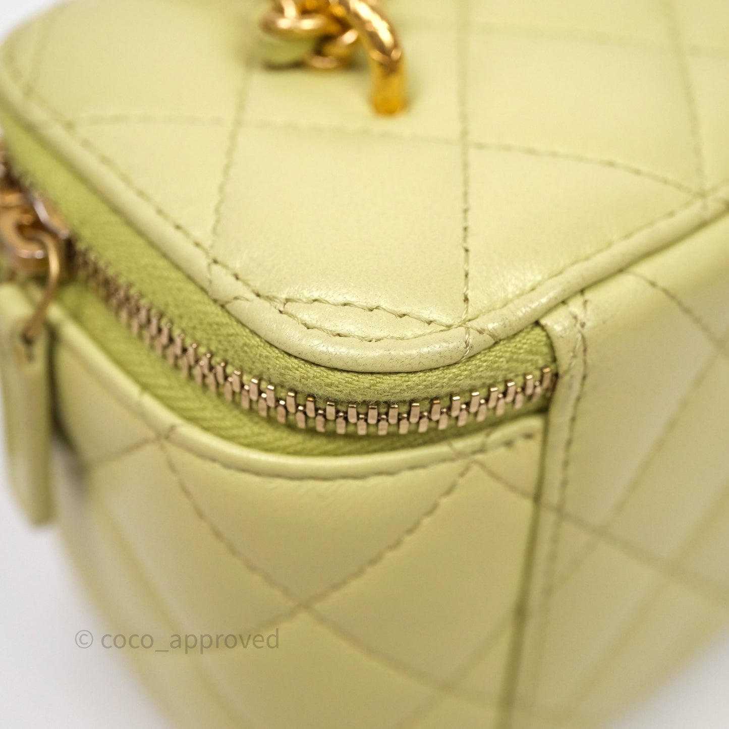 Chanel Quilted Vanity With Chain Lambskin Green Gold Hardware