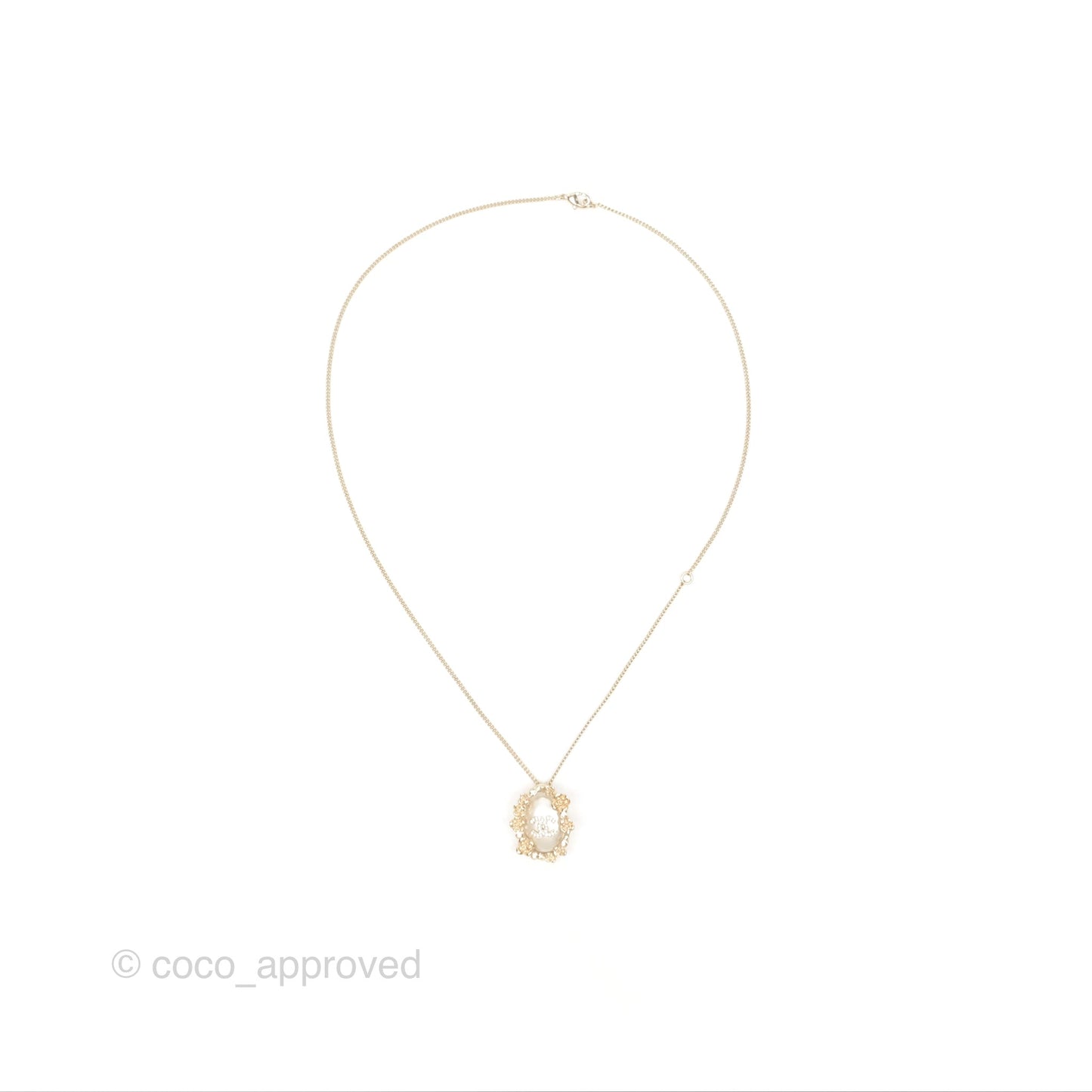Chanel Oval Pearl CC Crystal Camellia Necklace Gold Tone 22C