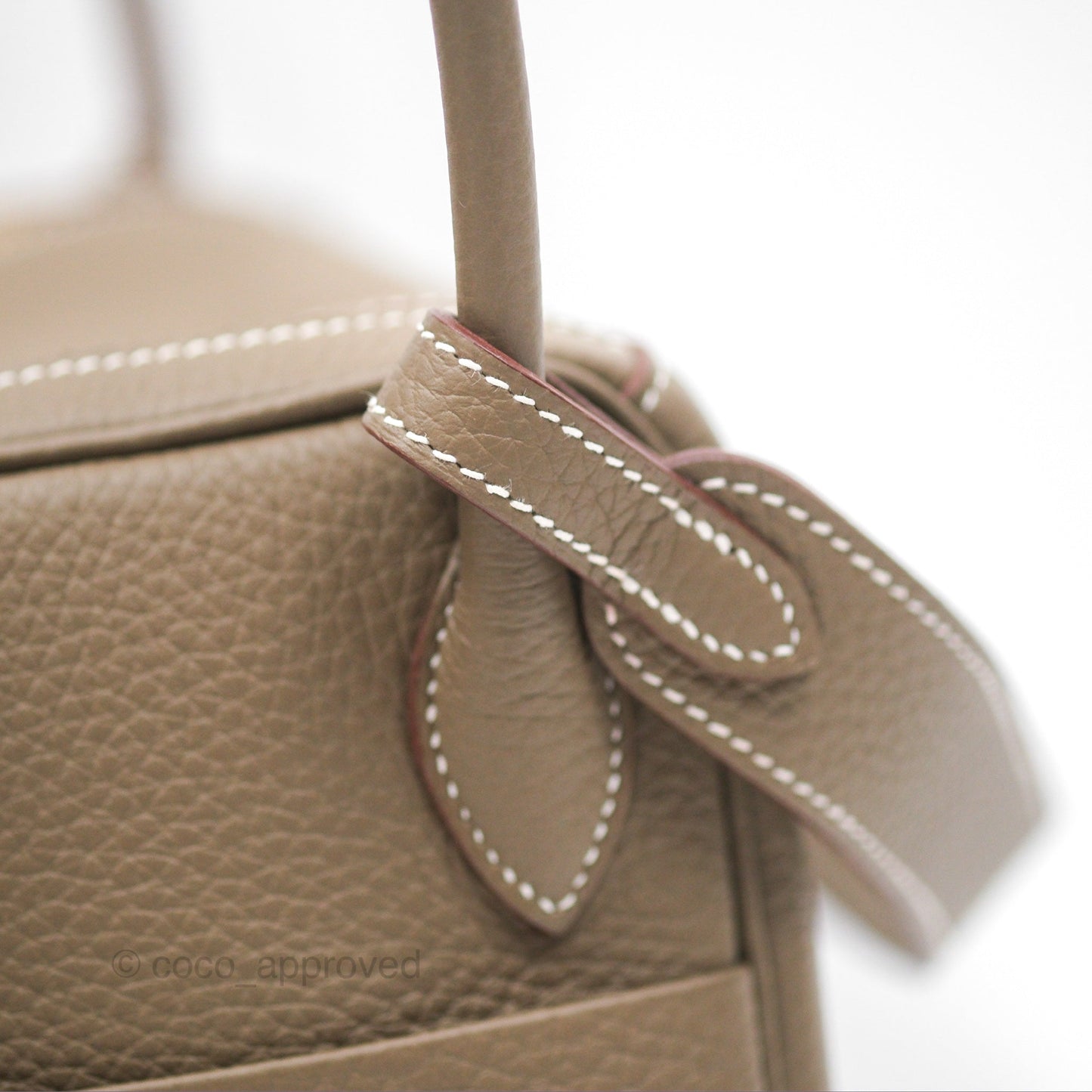 Hermès Lindy 26 Etoupe Clemence Gold Hardware
