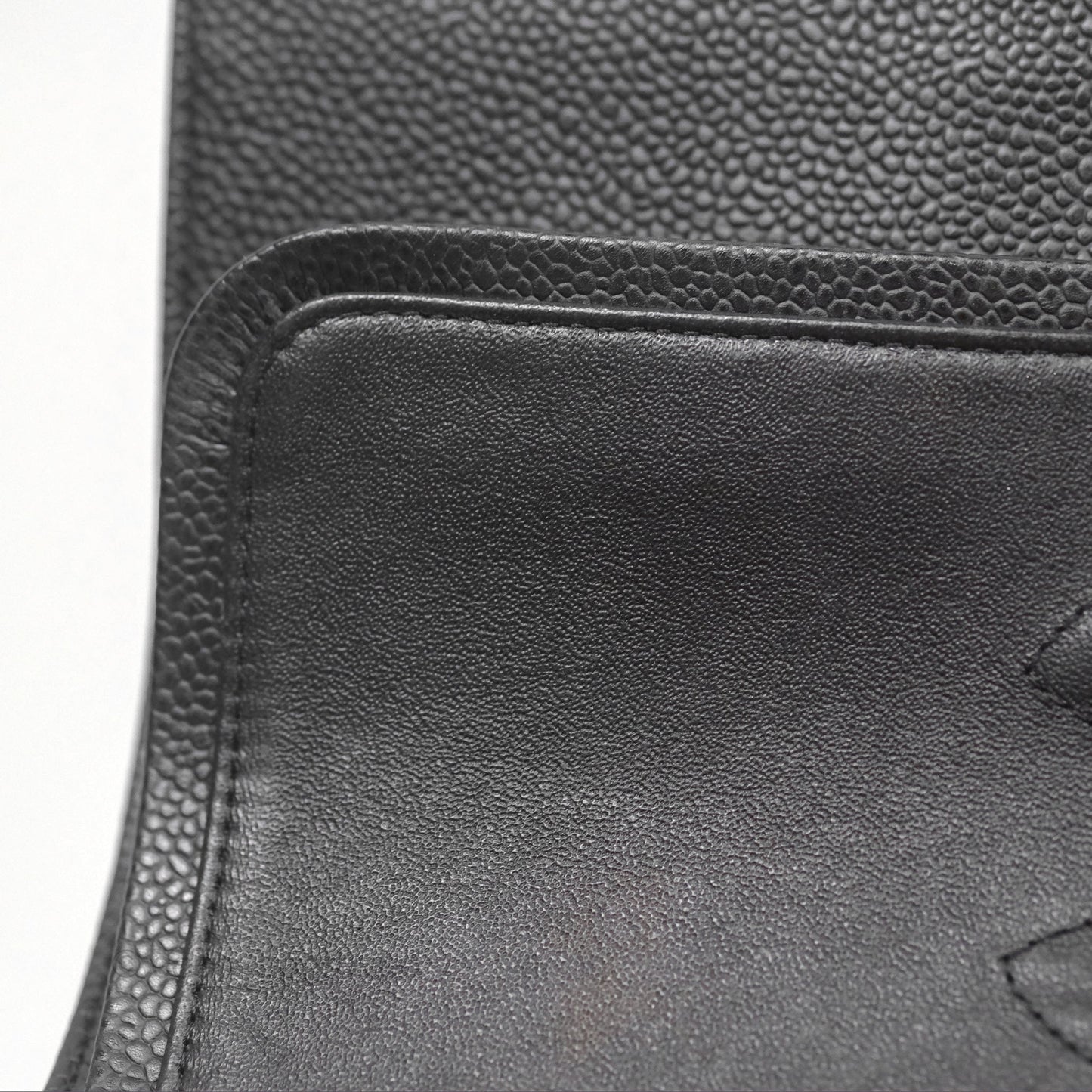 Chanel Classic M/L Medium Flap Quilted Black Caviar Silver Hardware