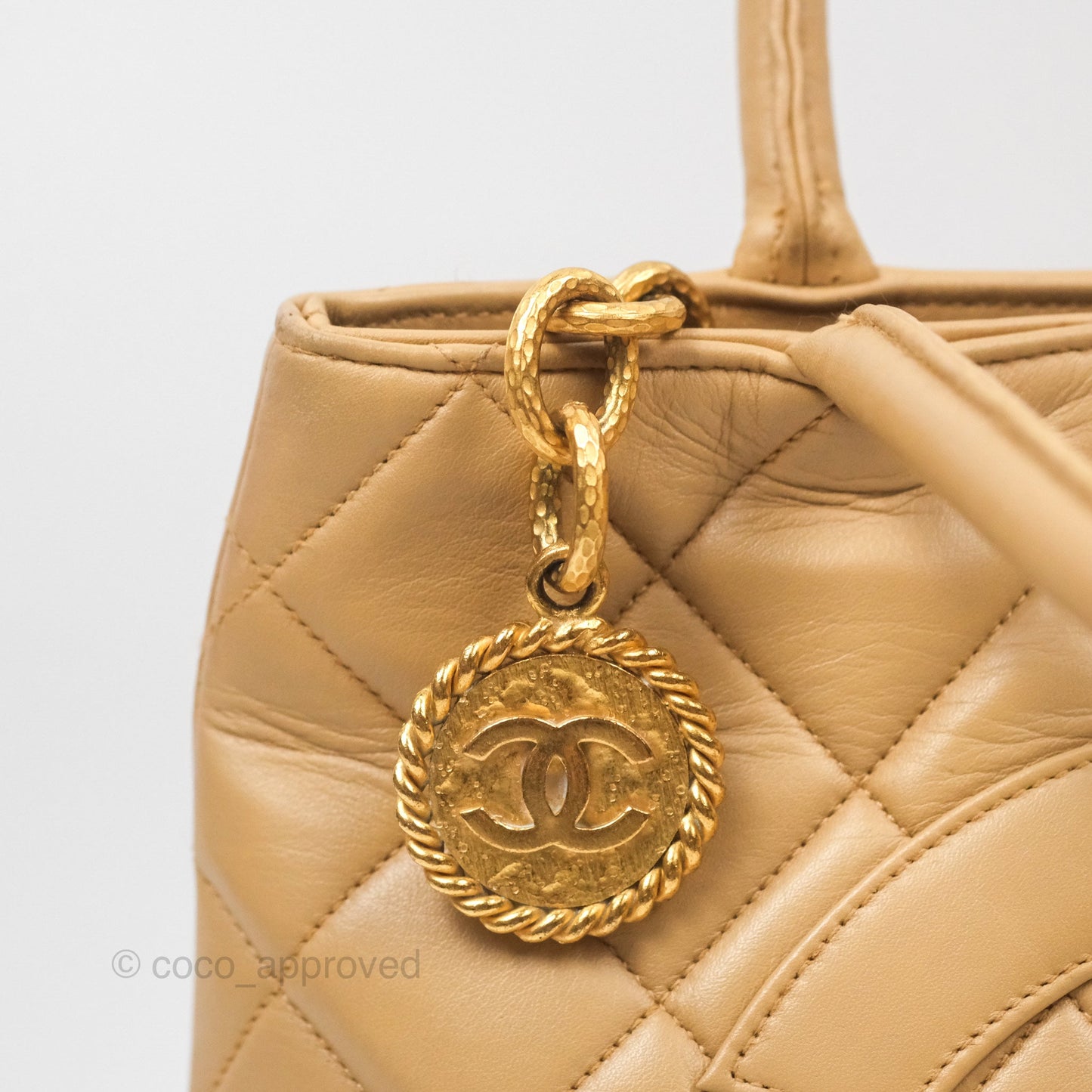 Chanel Vintage Medallion CC Beige Lambskin Tote Bag Gold Hardware
