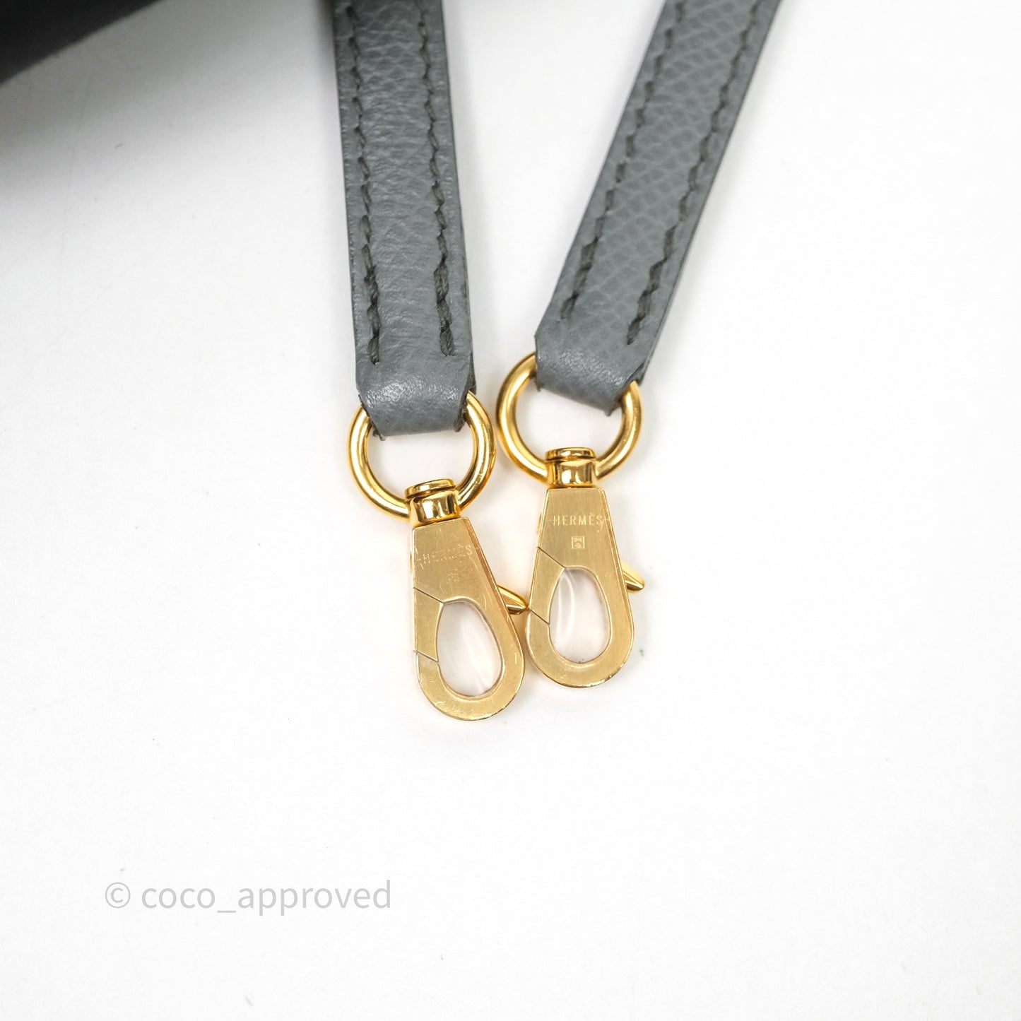 Hermès Mini Kelly Vert Amande 63 Epsom Gold Hardware