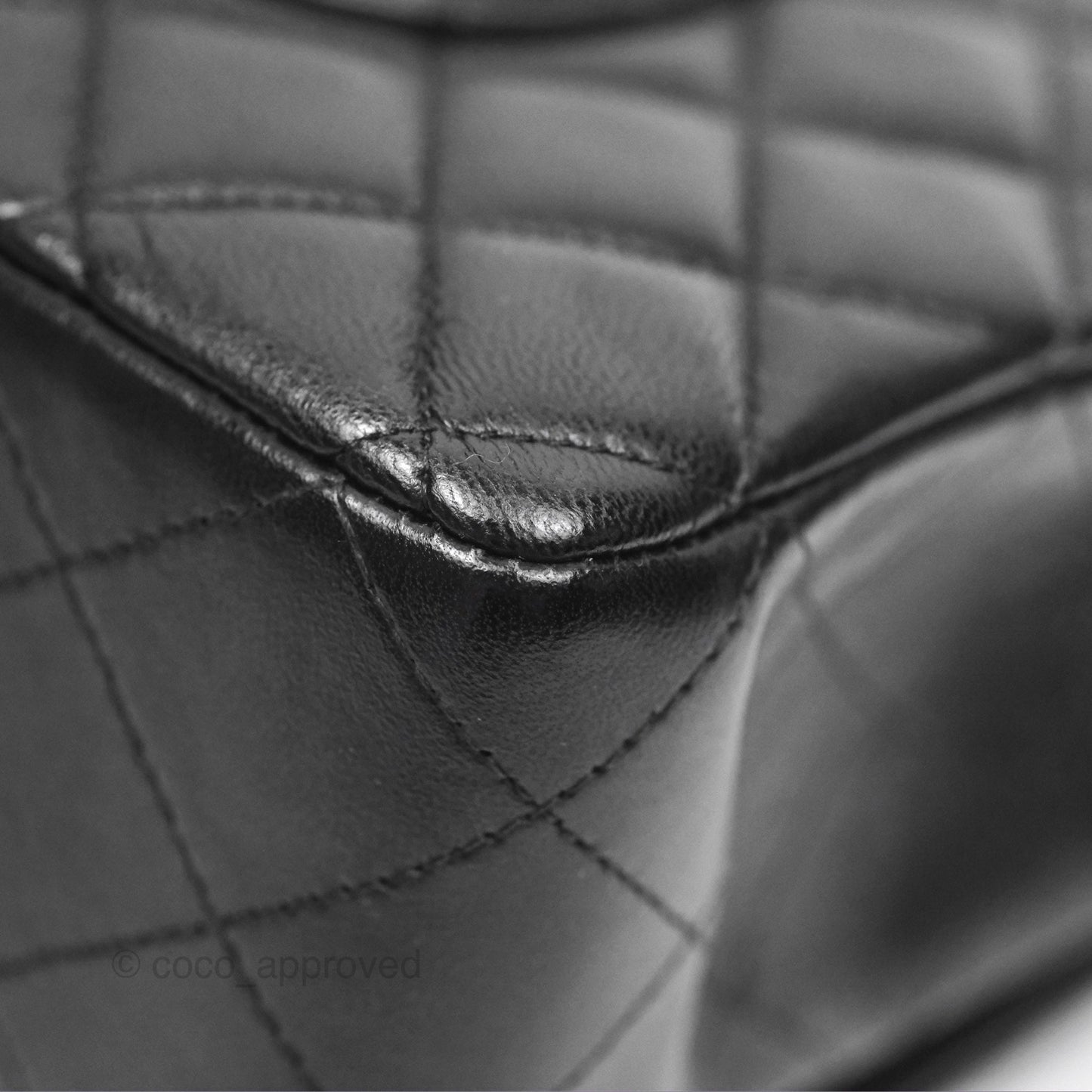 Chanel Classic M/L Medium Flap Quilted Black Lambskin Gold Hardware
