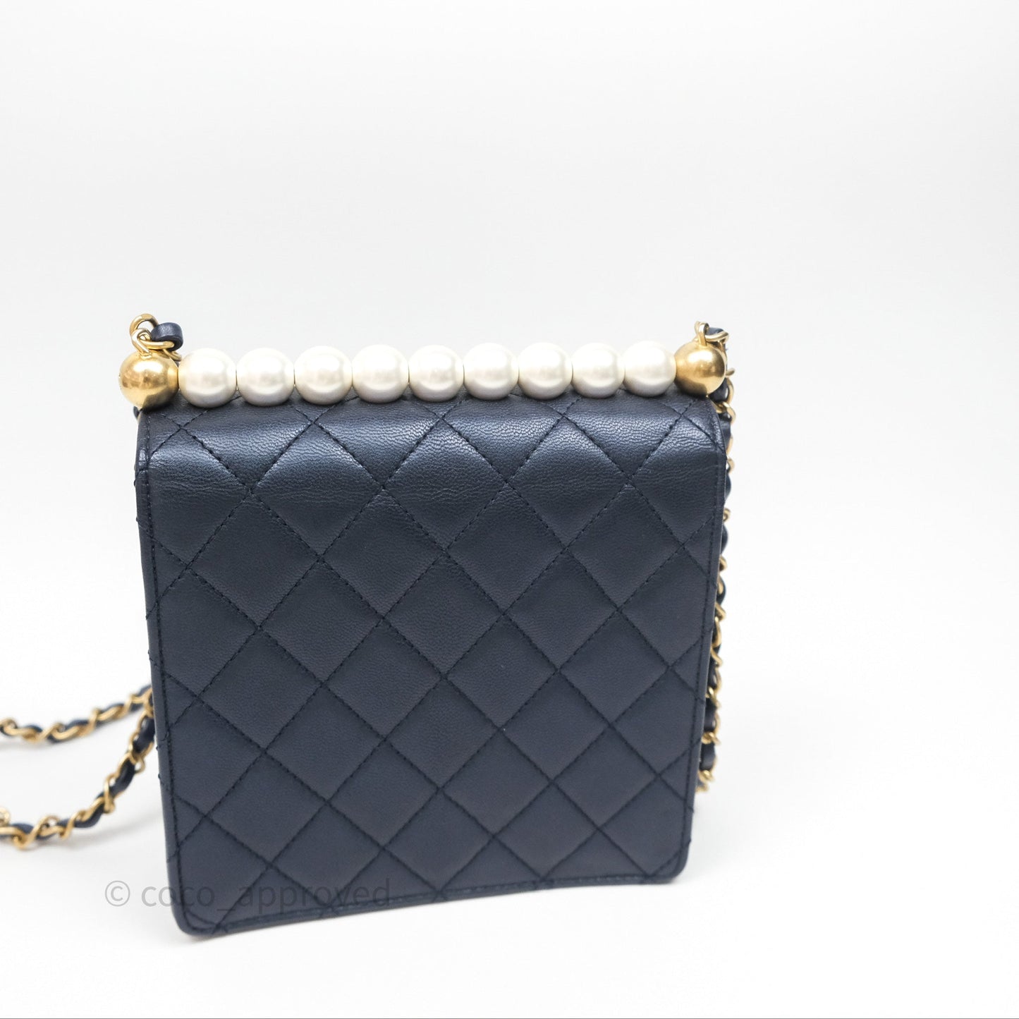 Chanel Quilted Chic Pearls Flap Iridescent Navy Goatskin Aged Gold Hardware