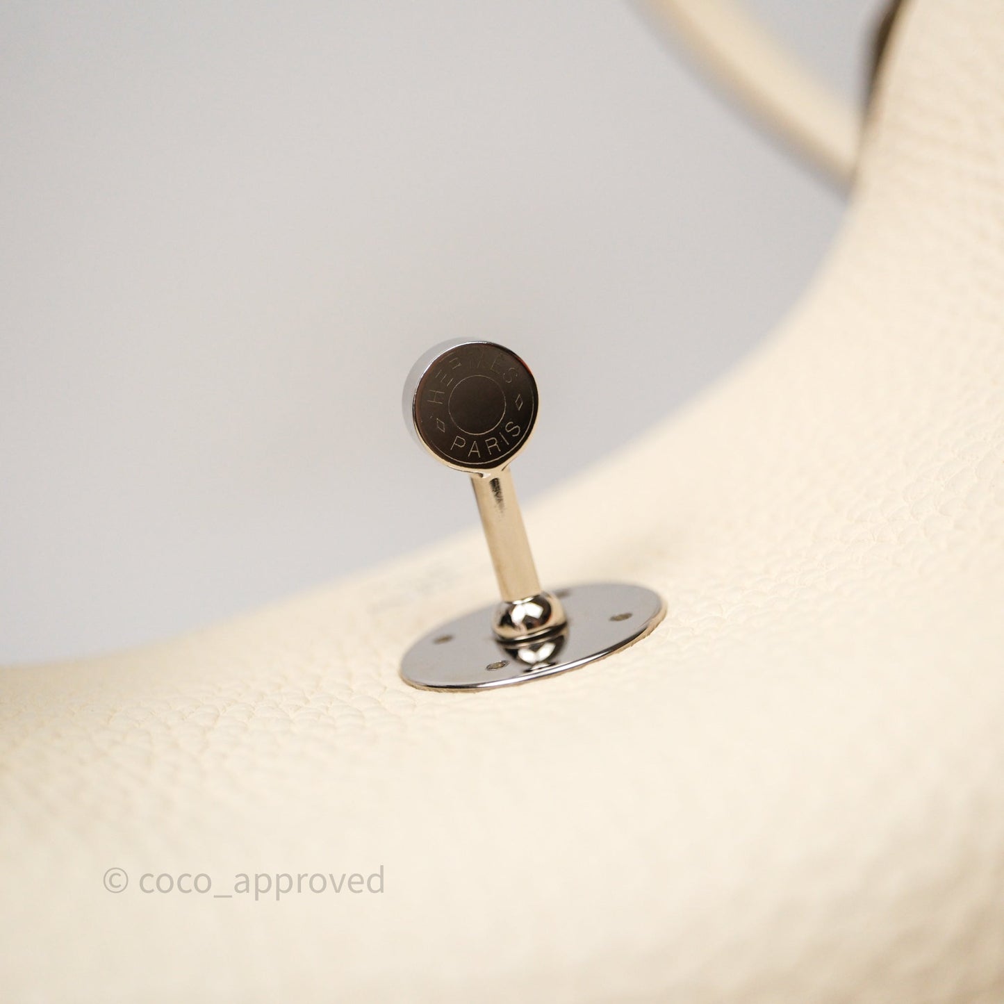 Hermès Lindy 26 Nata I2 Taurillon Clemence Palladium Hardware