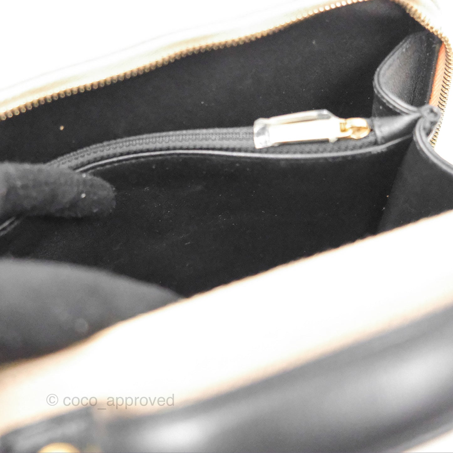 Chanel Quilted Medium CC Filigree Vanity Case Beige Black Caviar Gold Hardware