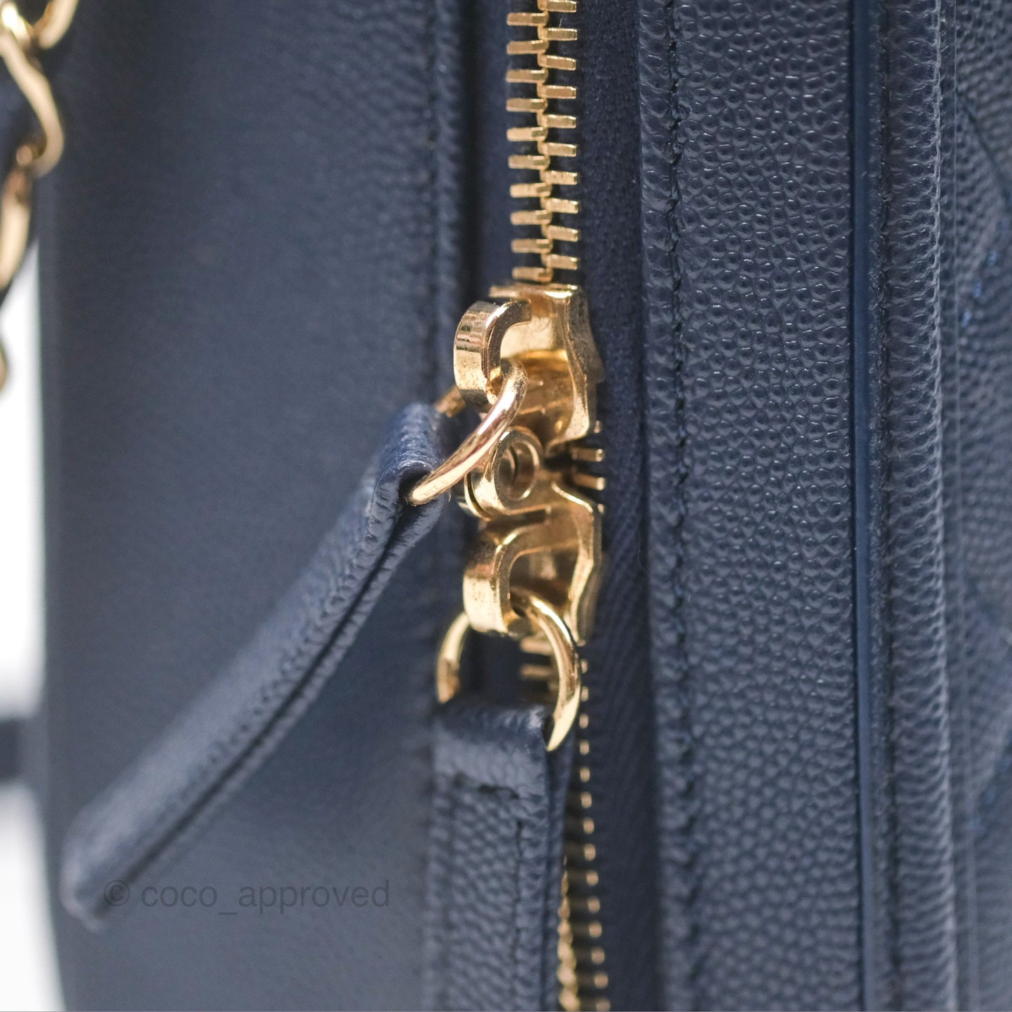 Chanel Quilted Medium CC Filigree Vanity Case Dark Navy Caviar Gold Hardware