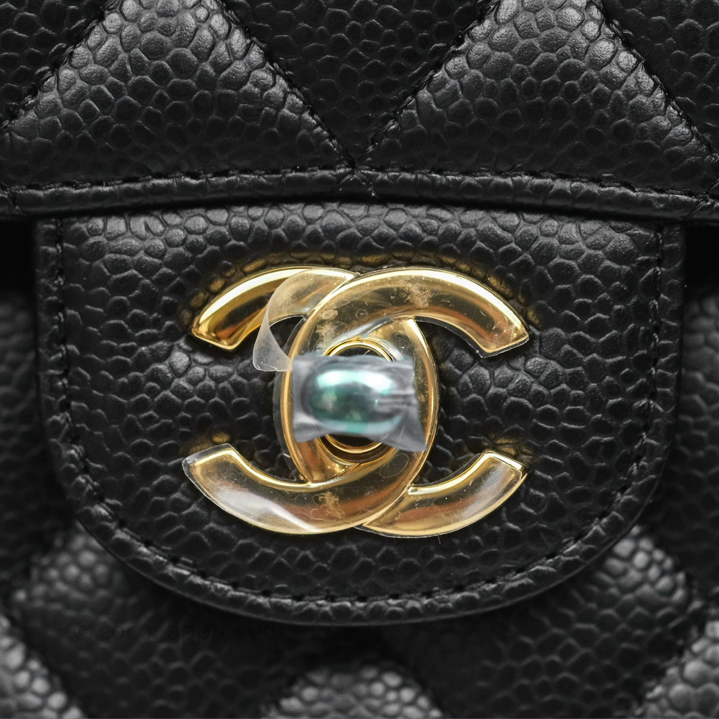 Chanel Classic M/L Medium Flap Quilted Black Caviar Gold Hardware