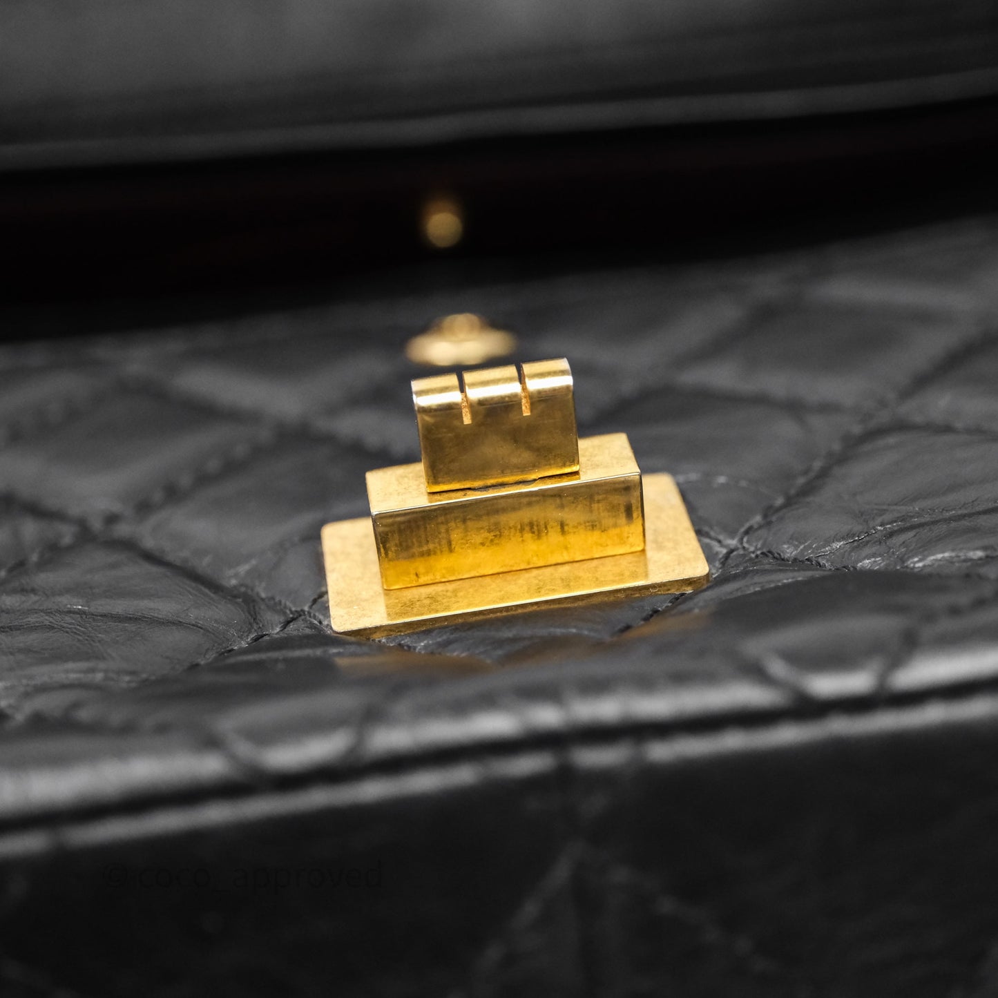 Chanel Reissue 226 Quilted Aged Calfskin Black Aged Gold Hardware