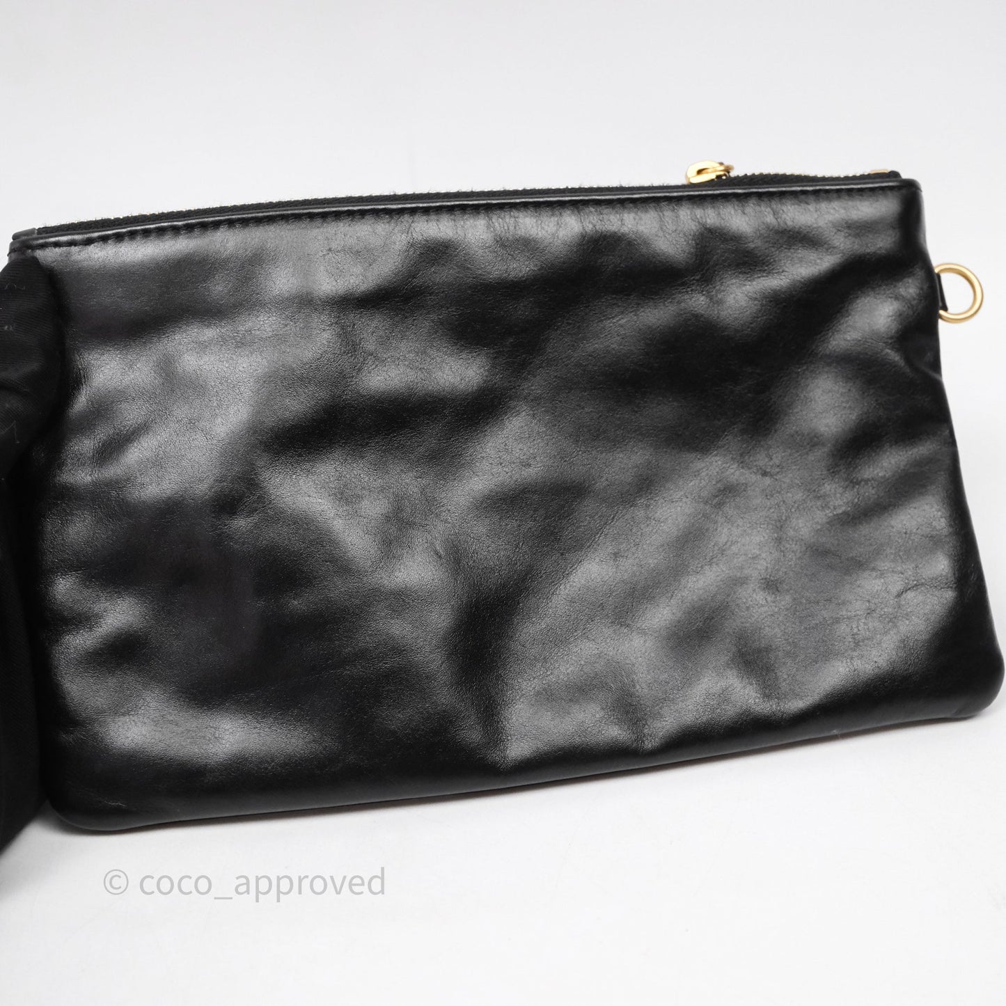 Chanel 22 Bag Medium Black Crumpled Calfskin Aged Gold Hardware