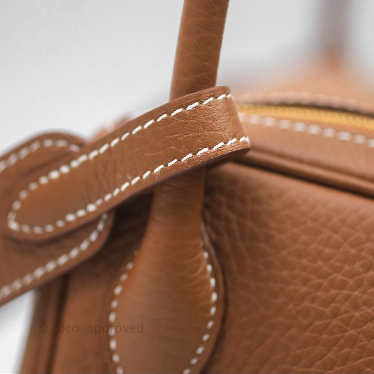 Hermès Lindy 26 Gold 37 Clemence Gold Hardware