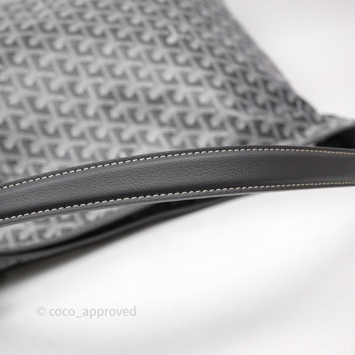 Goyard Bohème Hobo Bag Grey Goyardine Canvas
