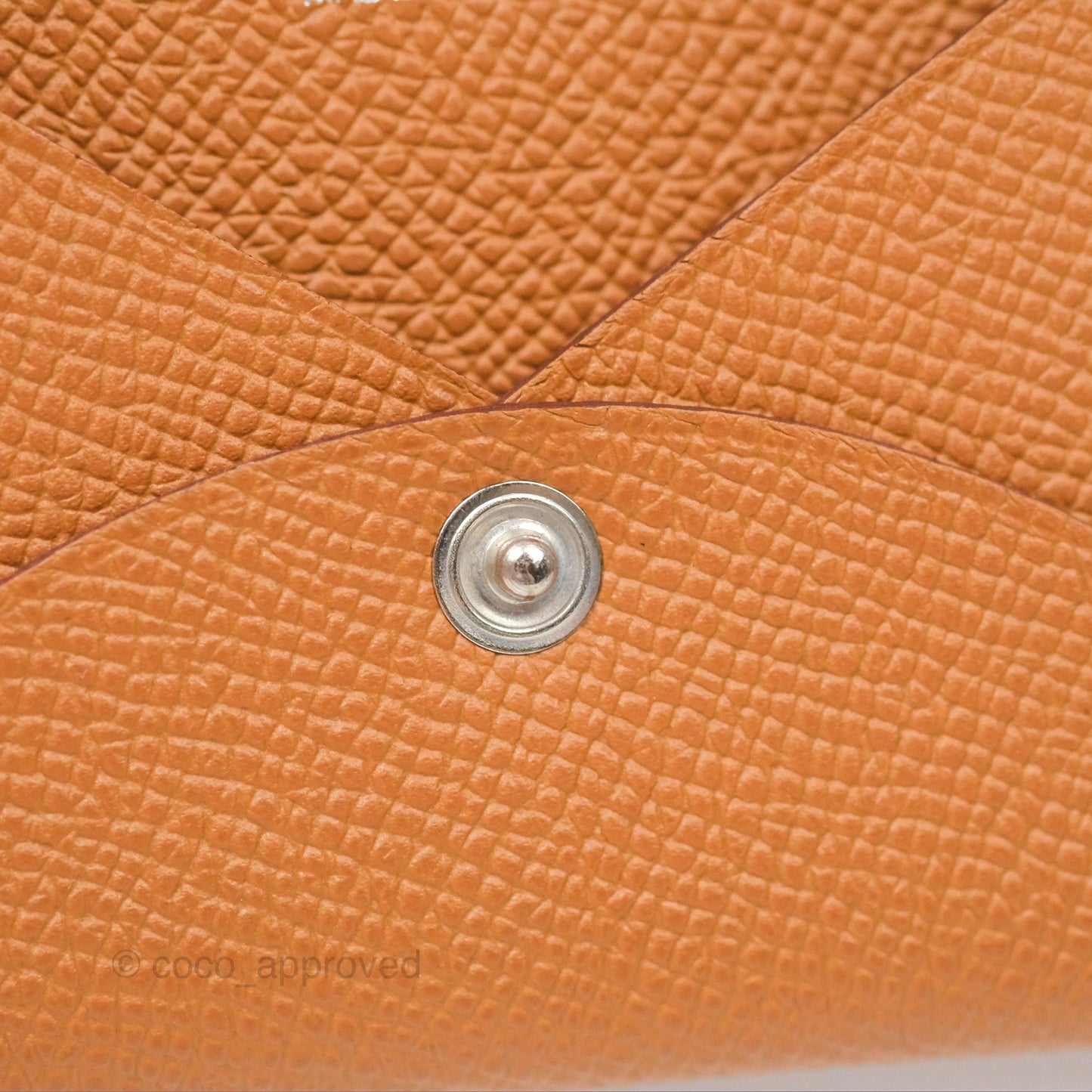 Hermès Calvi Card Holder Gold Epsom