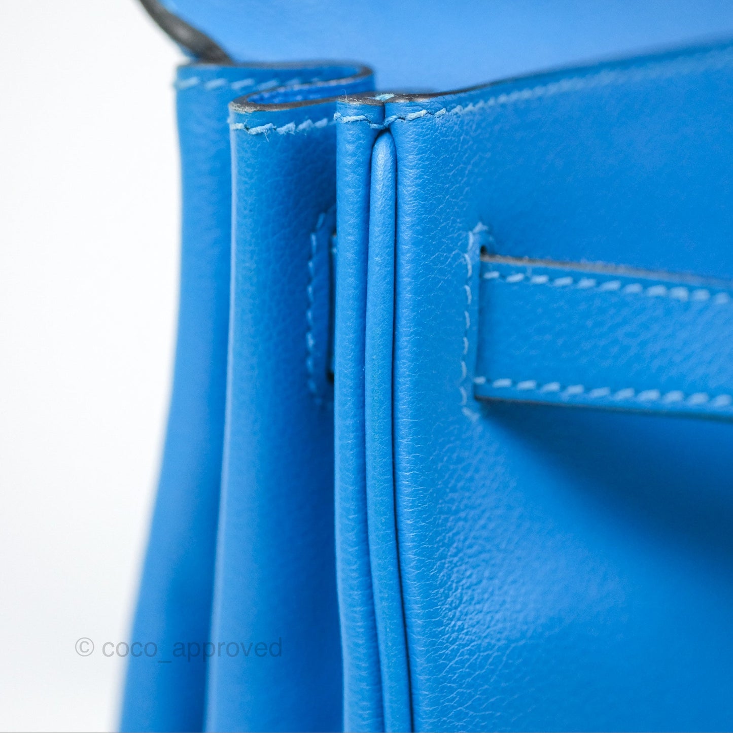 Hermès Retourne Kelly 28 Blue Evercolor Gold Hardware
